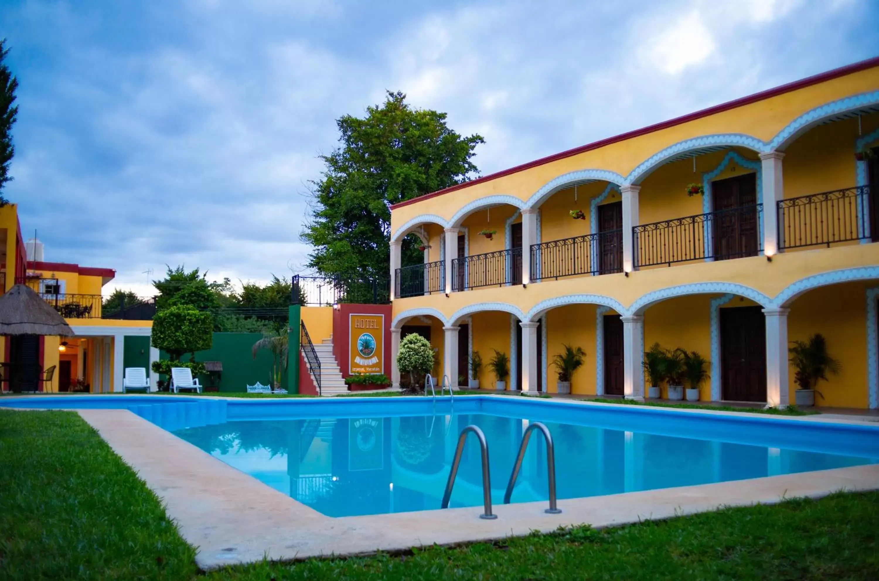 Property building, Swimming Pool in Hotel Tuul