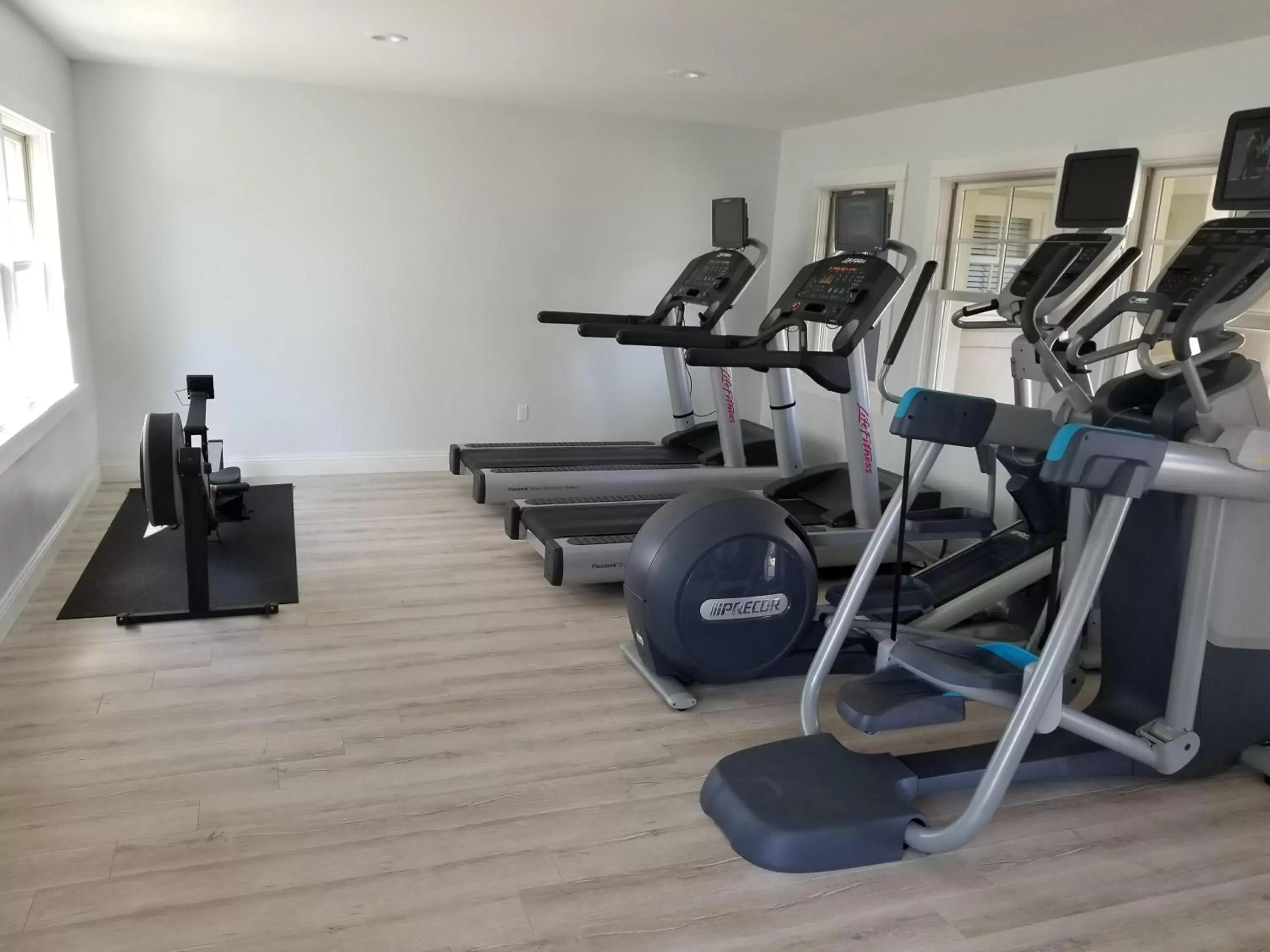 Fitness centre/facilities, Fitness Center/Facilities in Marker 8 Hotel and Marina