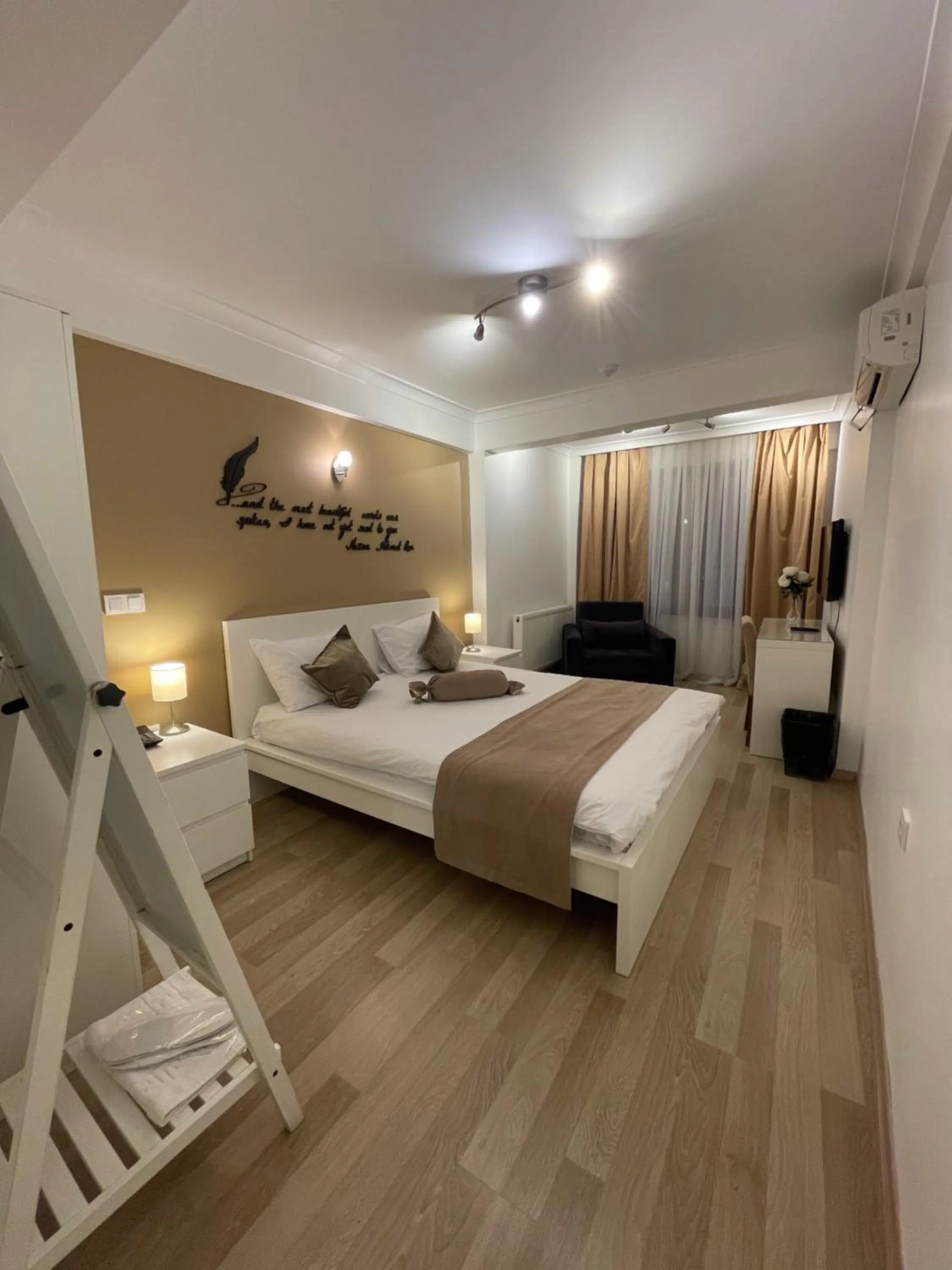 Bedroom, Bed in The Print House Hotel