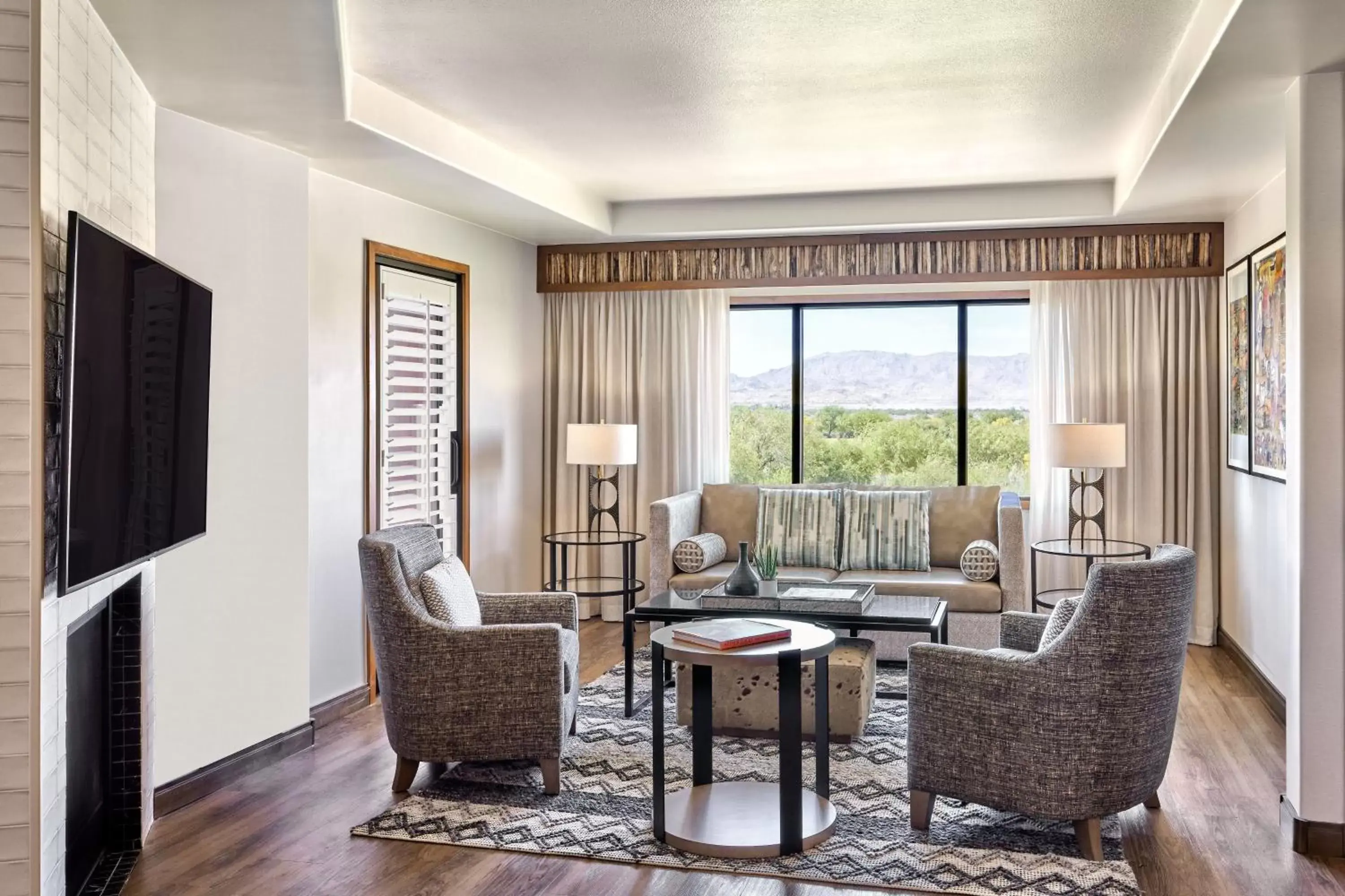 Living room, Seating Area in Sheraton Grand at Wild Horse Pass