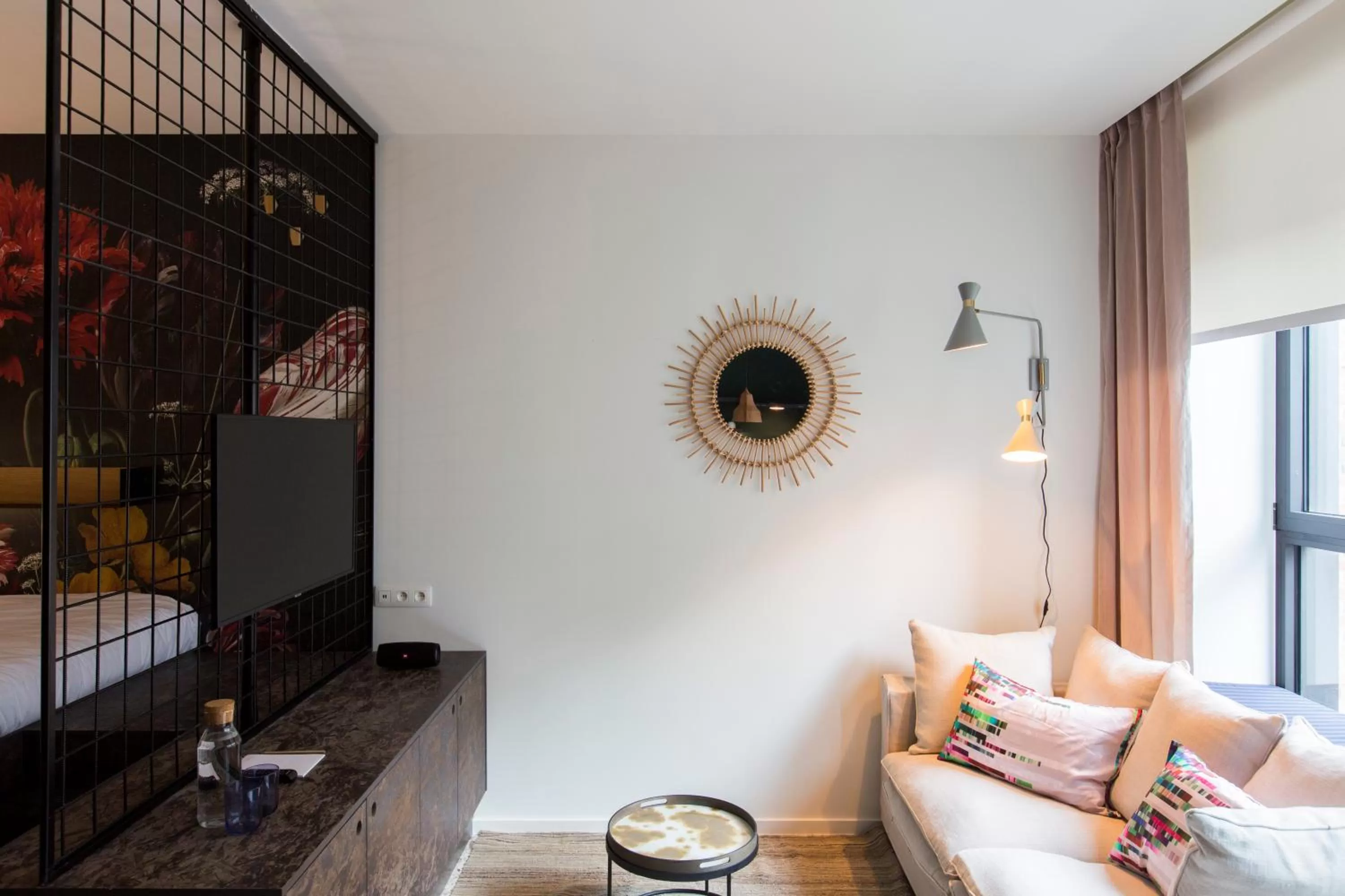 TV and multimedia, Bed in YUST Antwerp