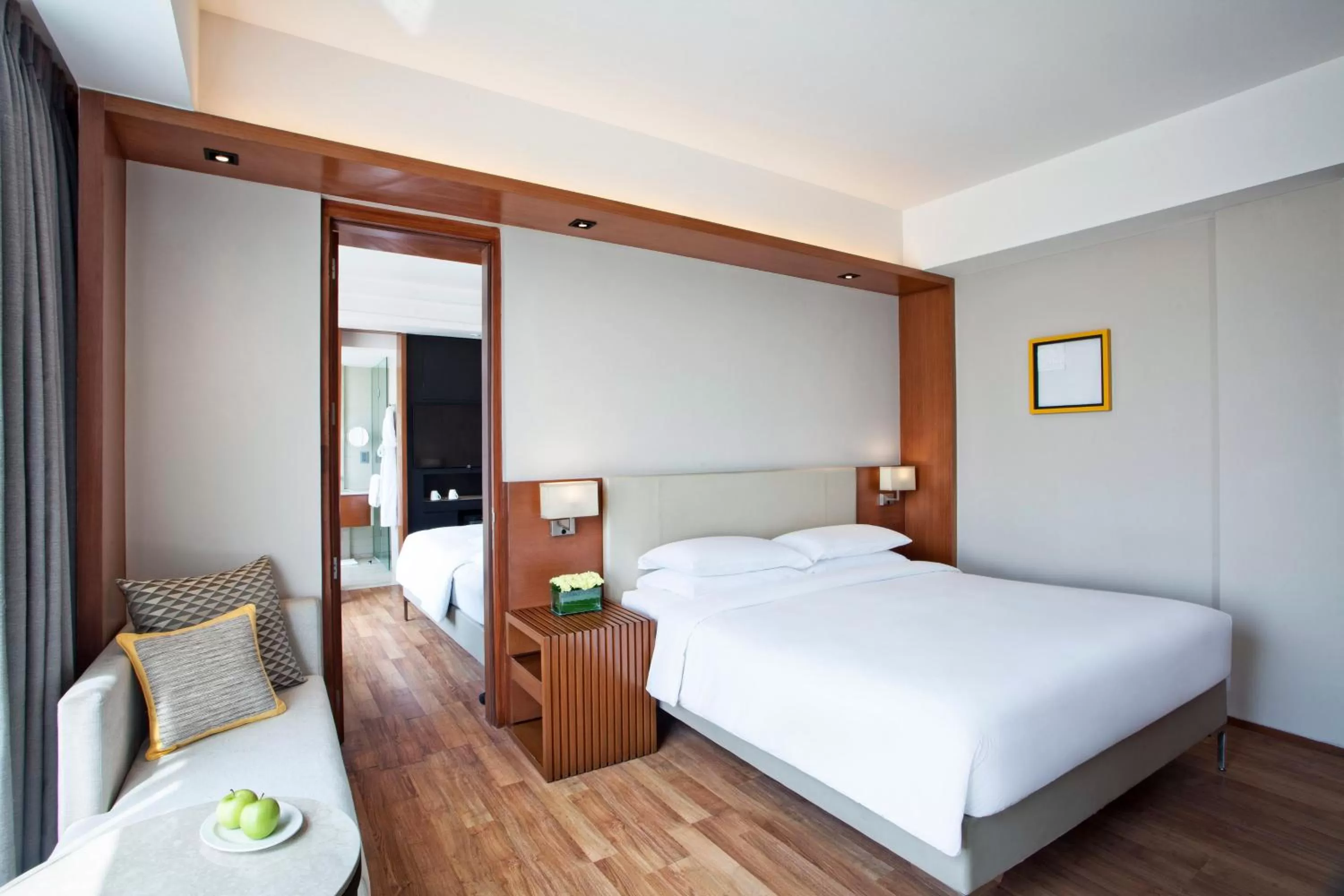 Bed in Hyatt Regency Amritsar Hotel & Spa