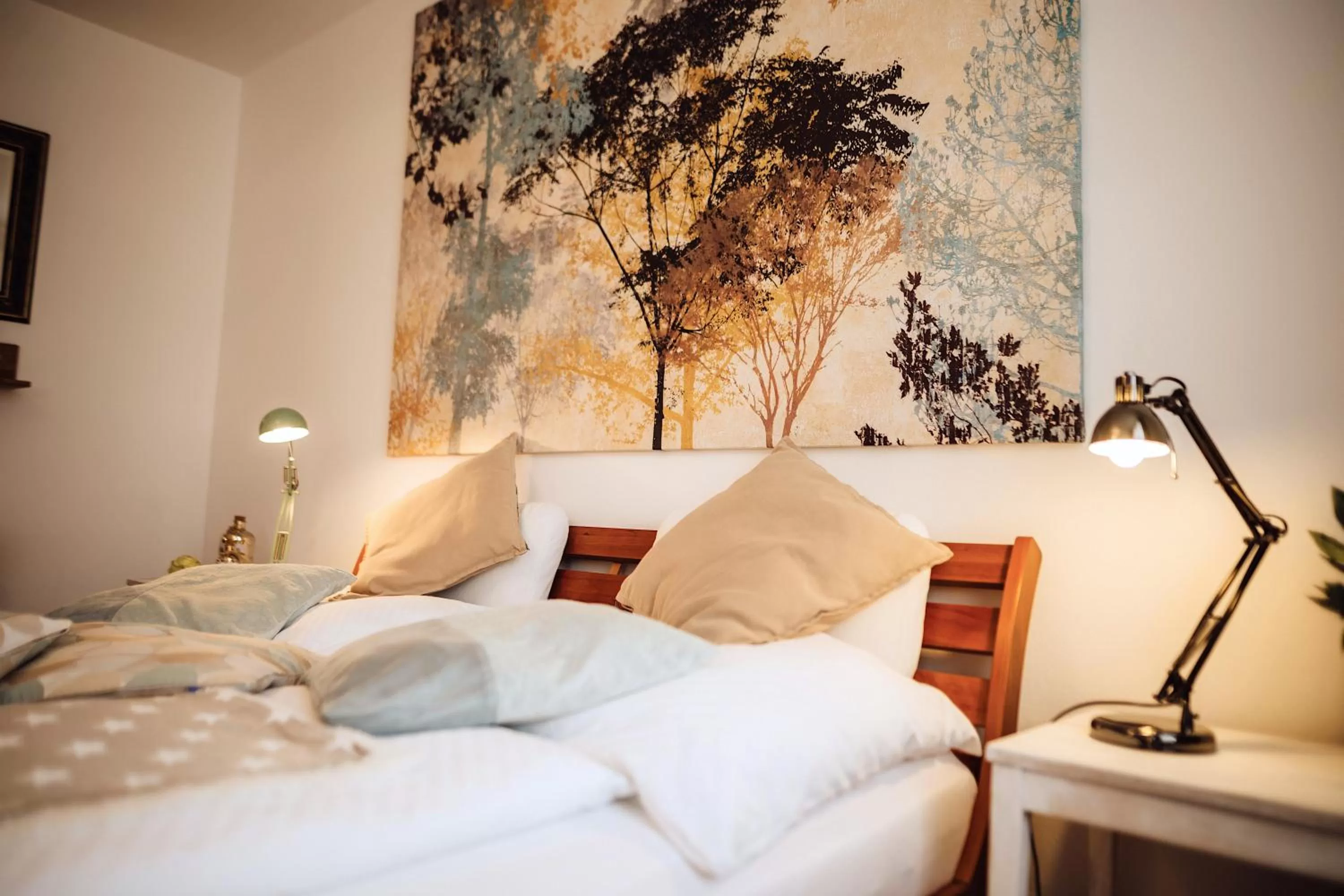 Staff, Bed in Das Hotel Stern, B&B KG - digital & contactless check-in