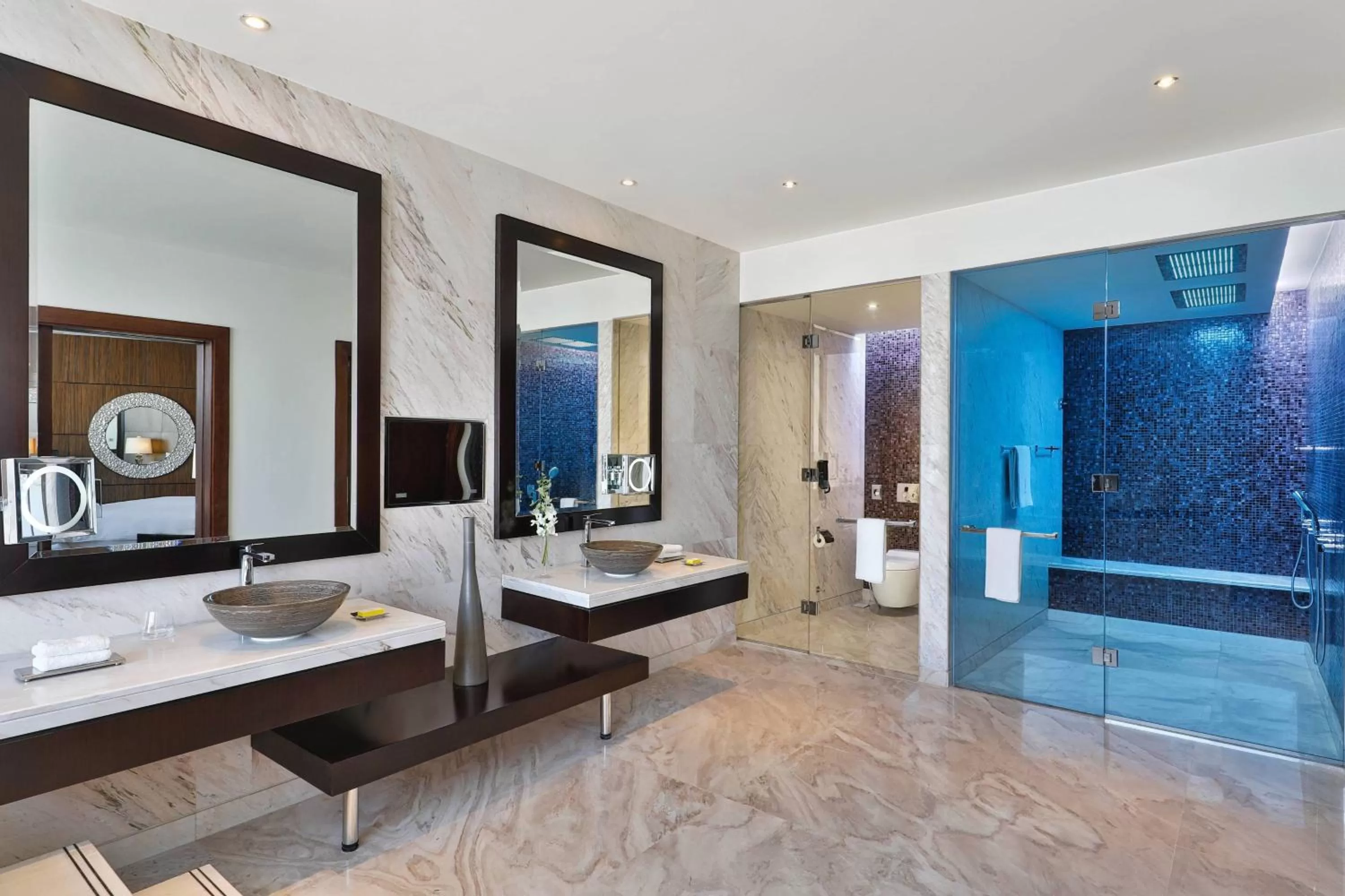 Bathroom in JW Marriott Hotel Riyadh