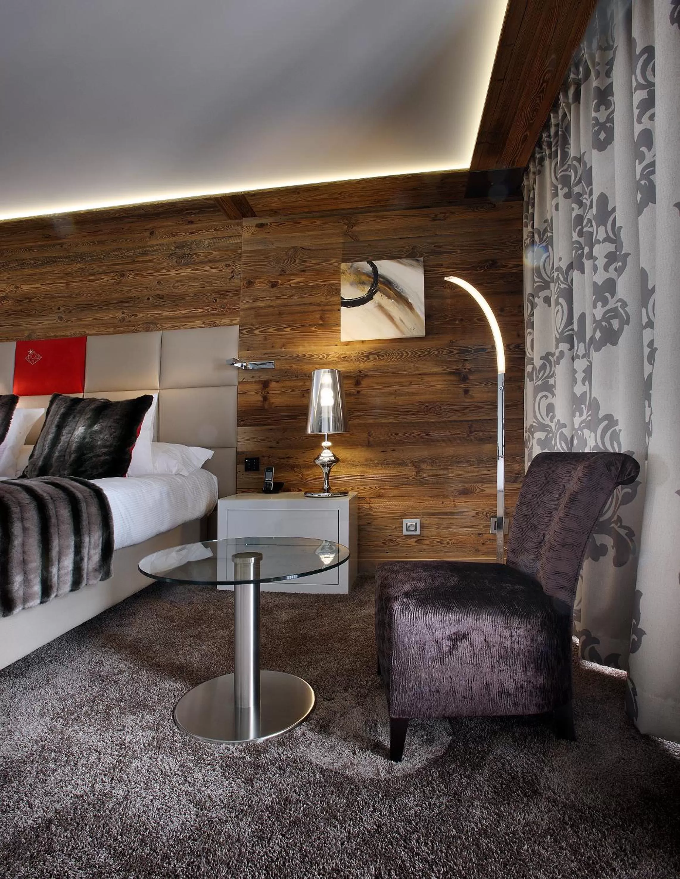 Seating area, Bed in Hôtel Koh-I Nor by Les Etincelles