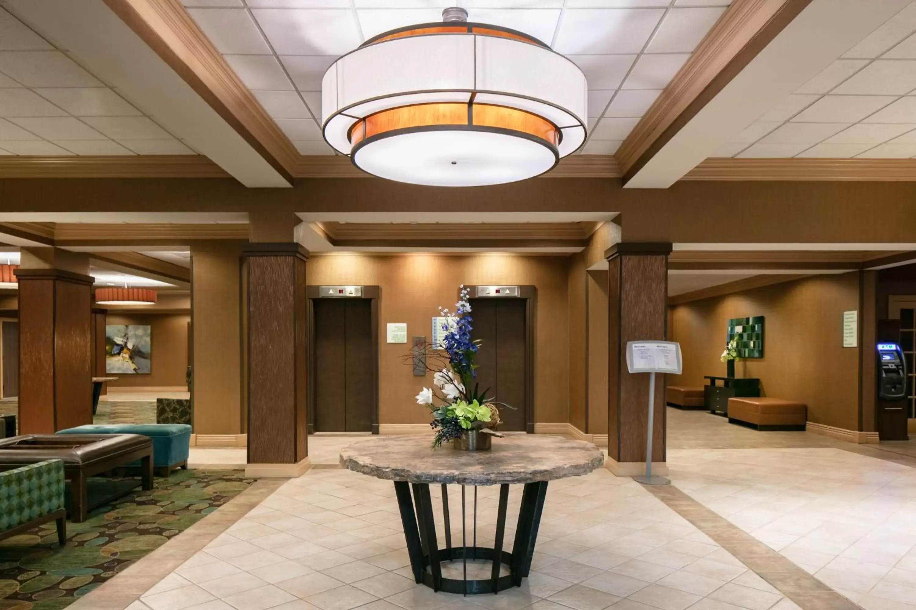 Property building, Lobby/Reception in Holiday Inn Hotel & Suites Overland Park-West, an IHG Hotel