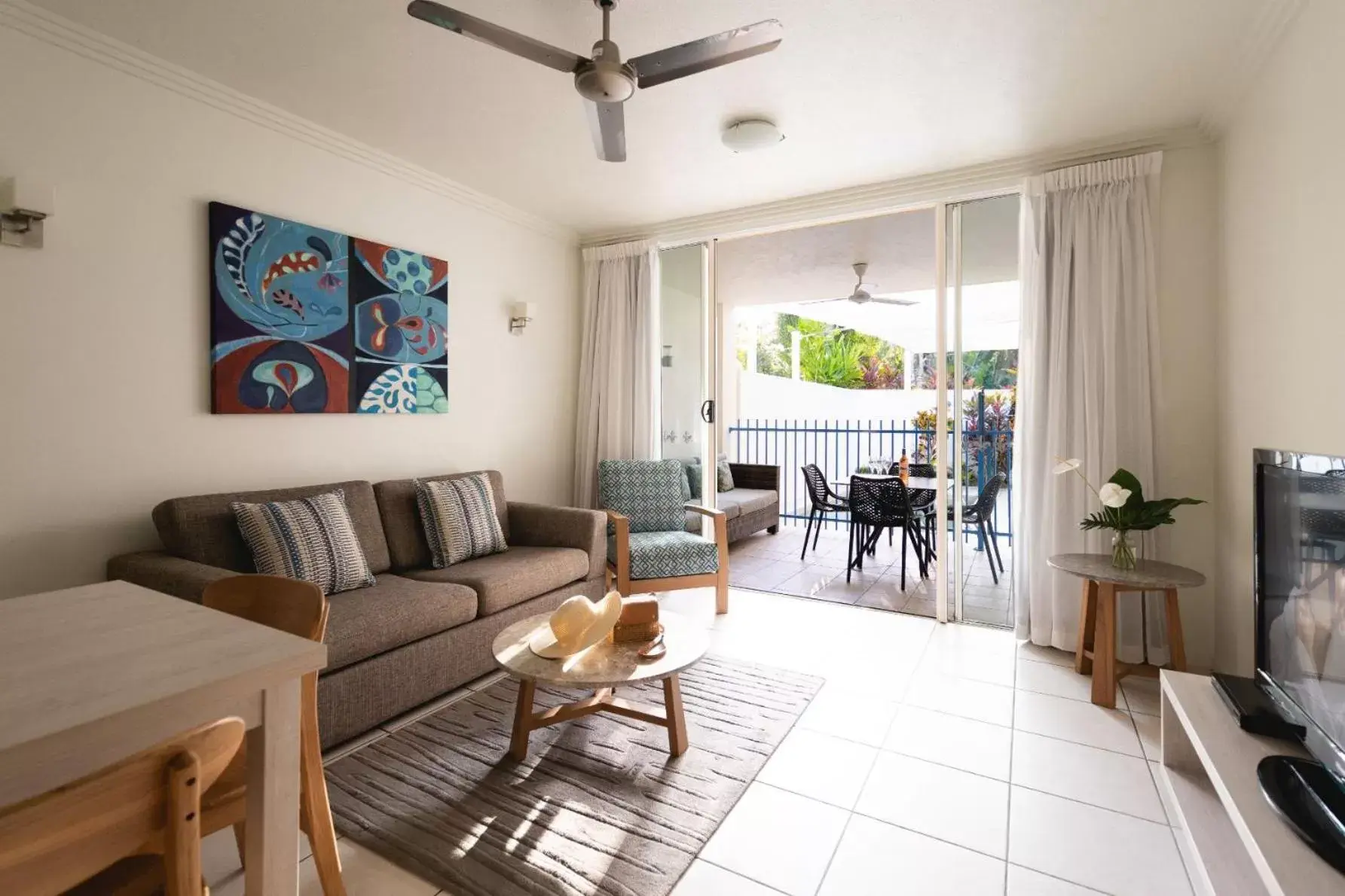 Living room in Silkari Lagoons Port Douglas Living room in Silkari Lagoons Port Douglas