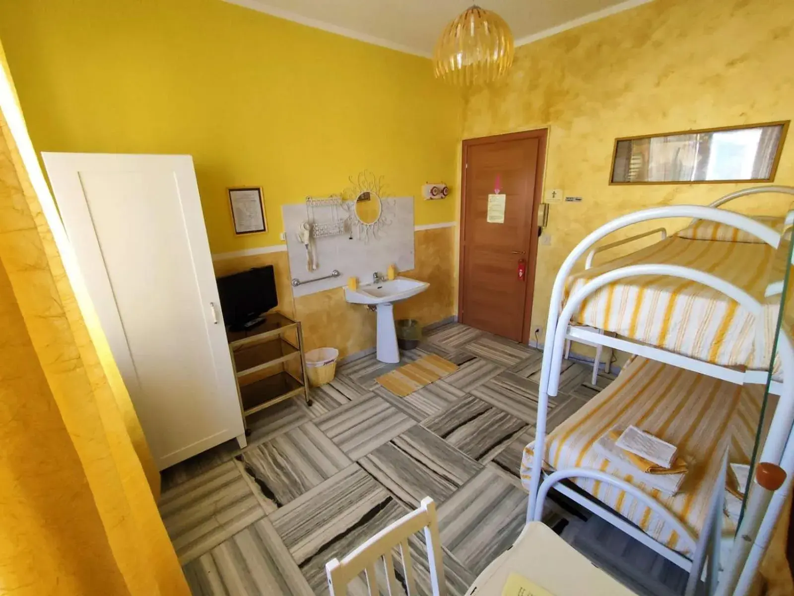 Bedroom in Hotel Serenella