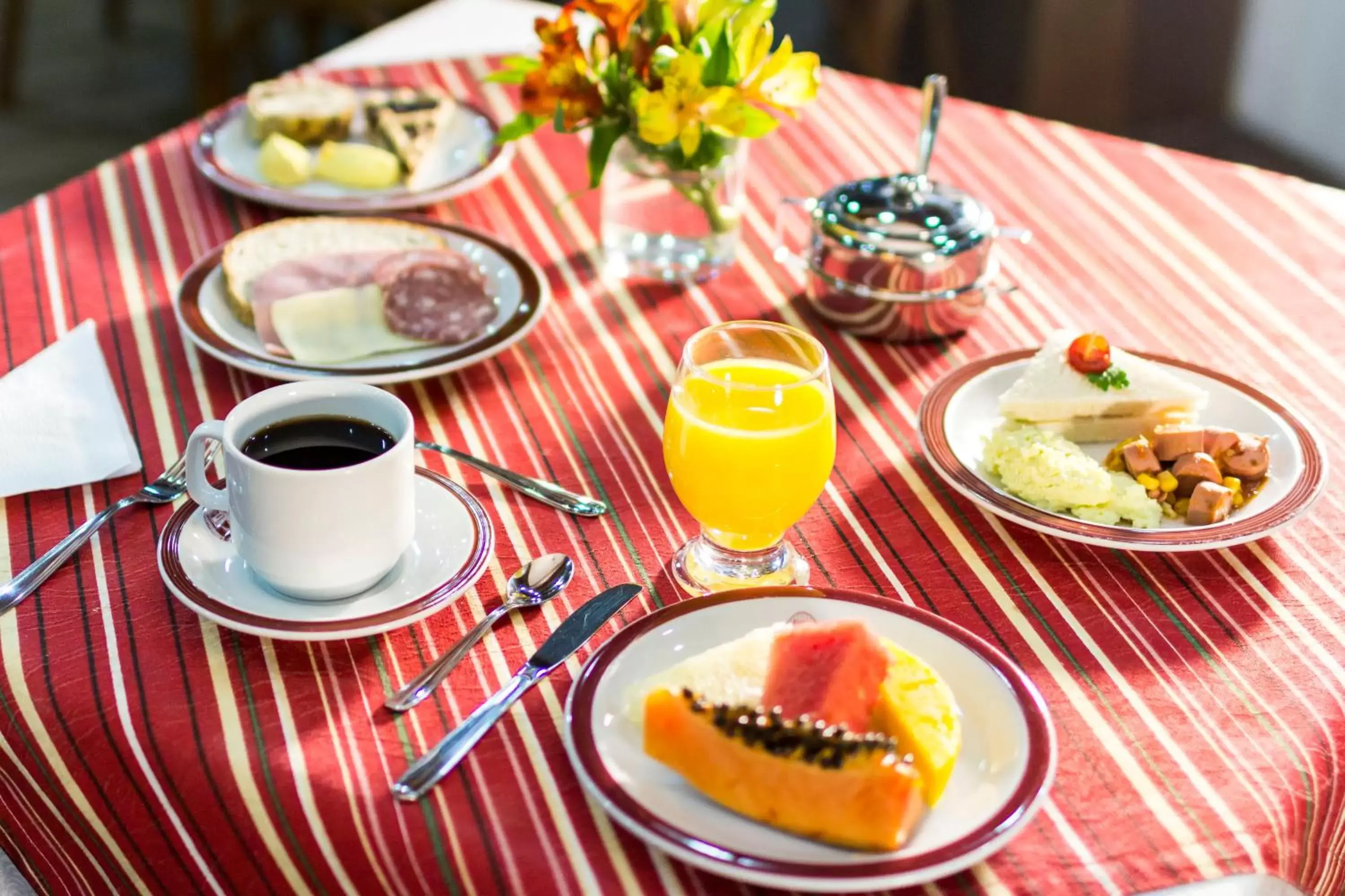 Breakfast in Hotel Vinocap Breakfast in Hotel Vinocap