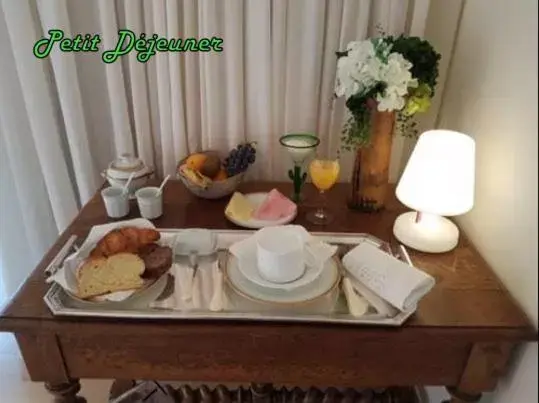 Breakfast in suite Fortuny