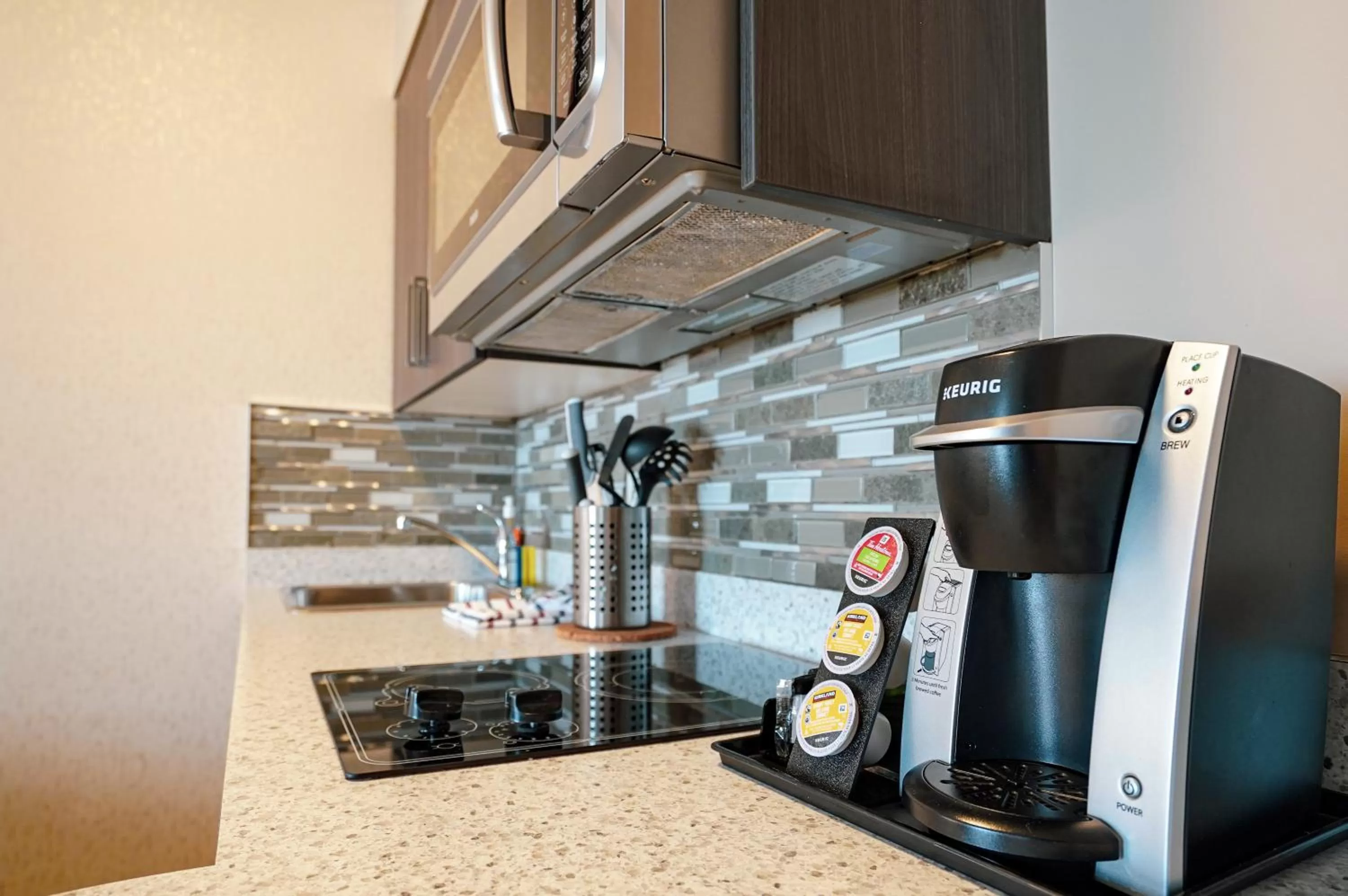 Deluxe Queen Suite in Fairfield Inn & Suites by Marriott Airdrie