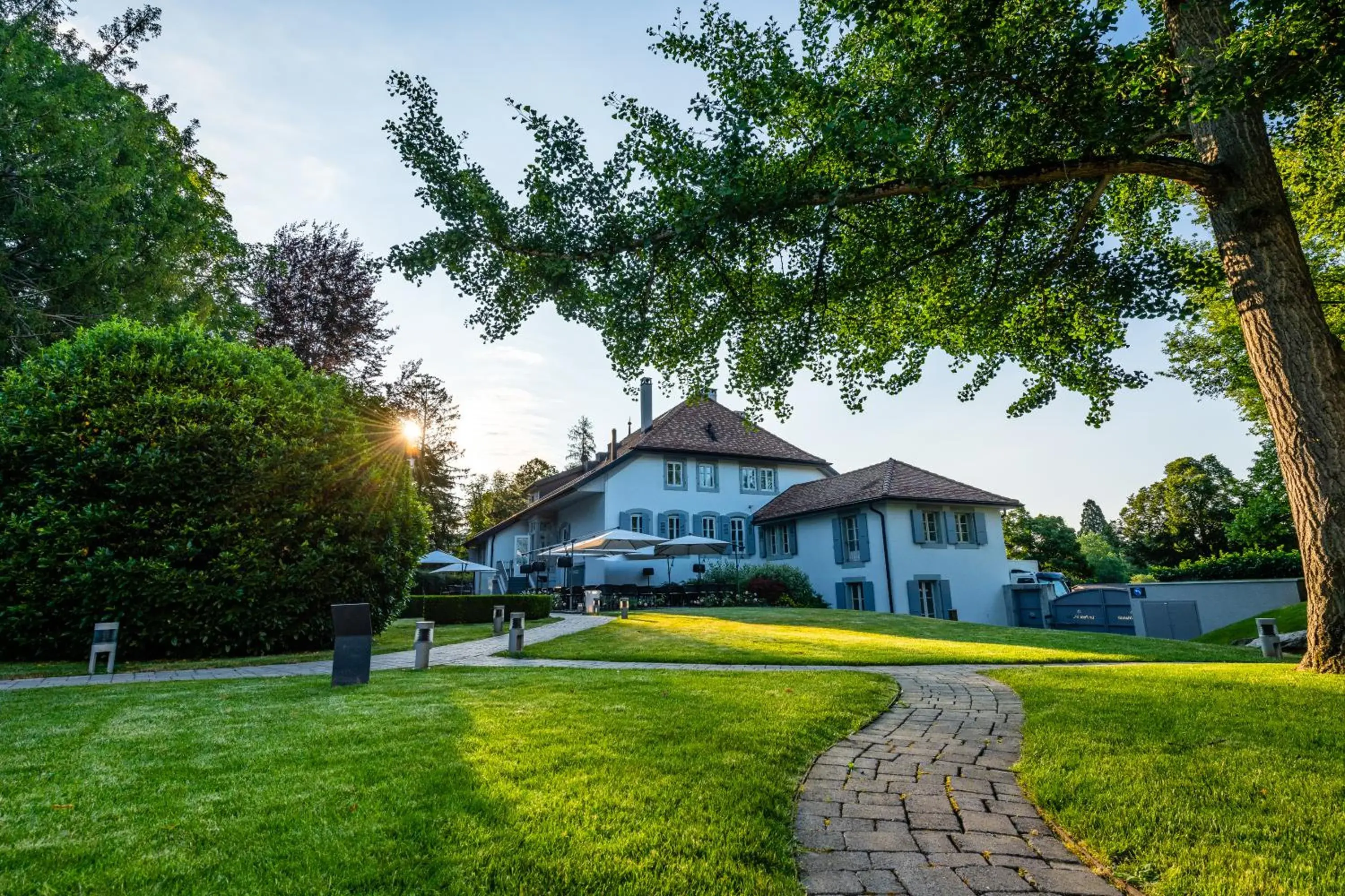 Property Building in Hostellerie Le Petit Manoir