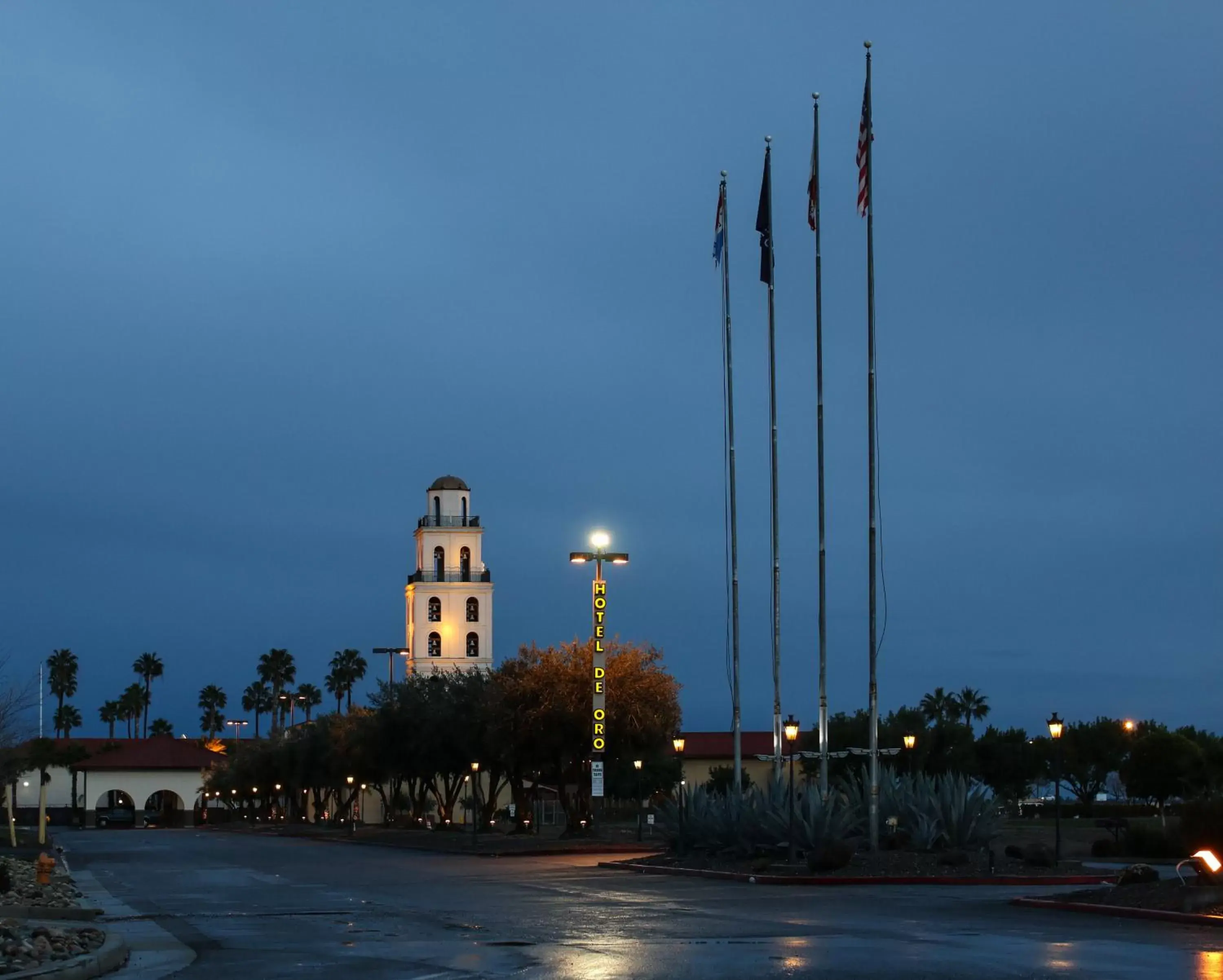 Property Building in Hotel Mission De Oro