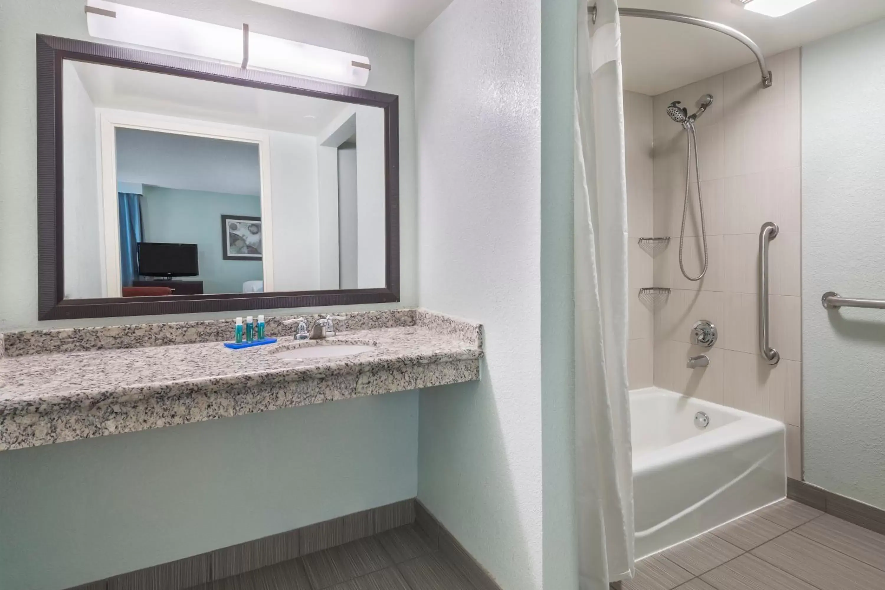 Shower, Bathroom in Holiday Inn Express Hotel & Suites Ft. Lauderdale-Plantation, an IHG Hotel