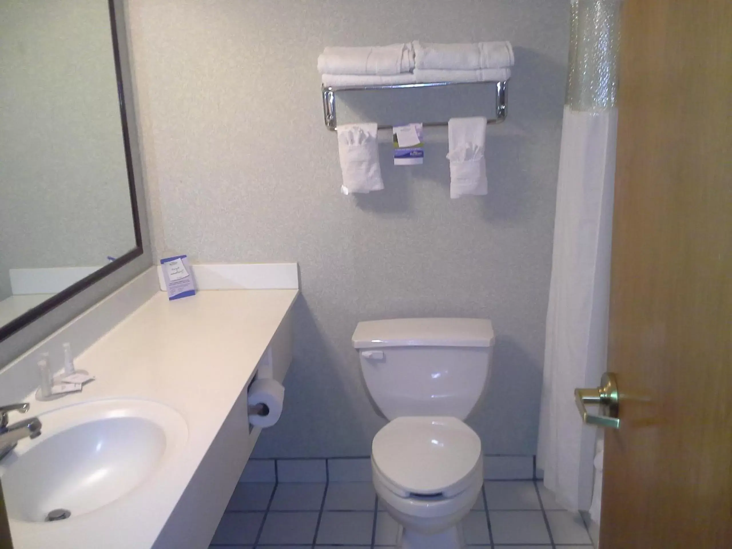 Bathroom in Baymont by Wyndham Plainfield/ Indianapolis Arpt Area