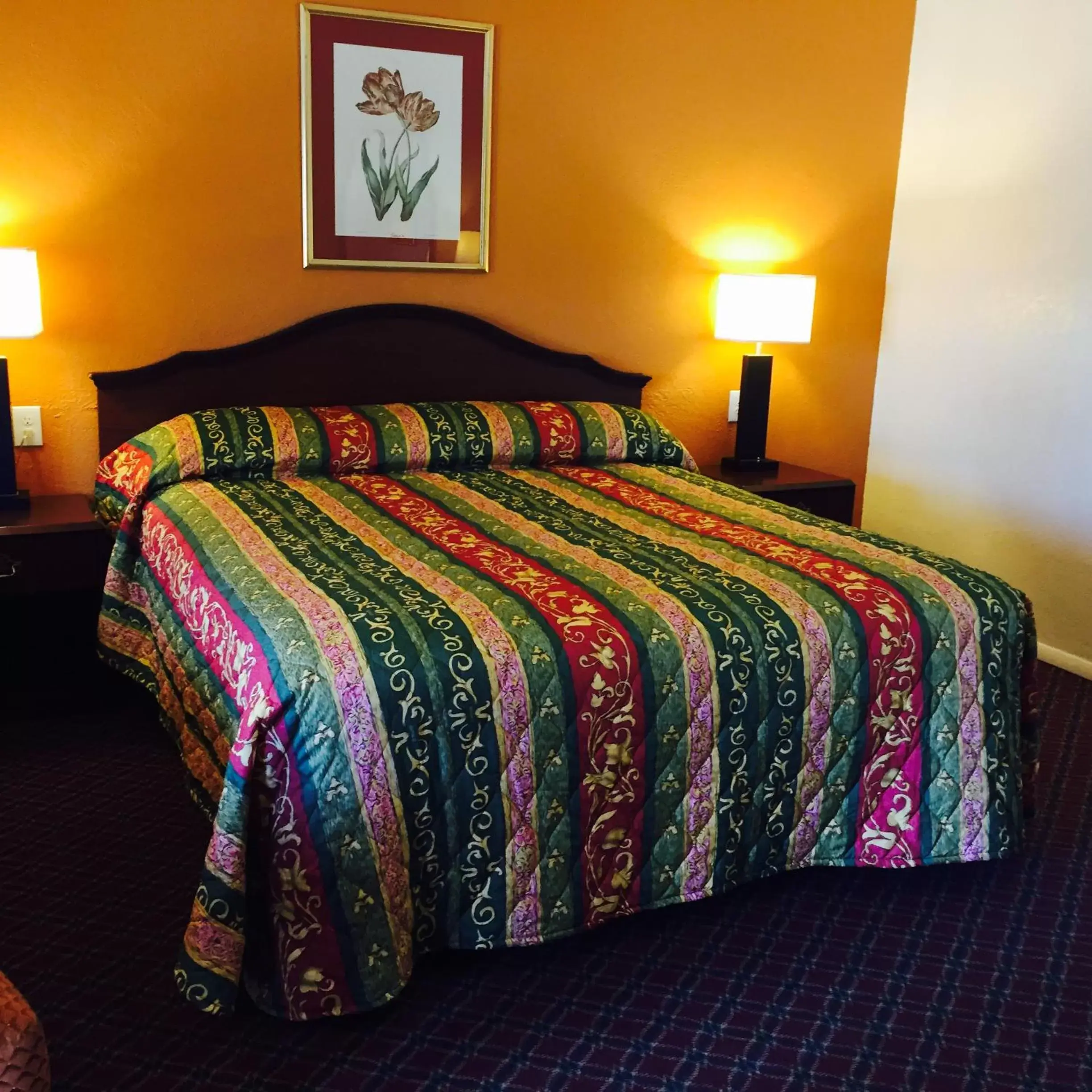 Bed in Hacienda Motel