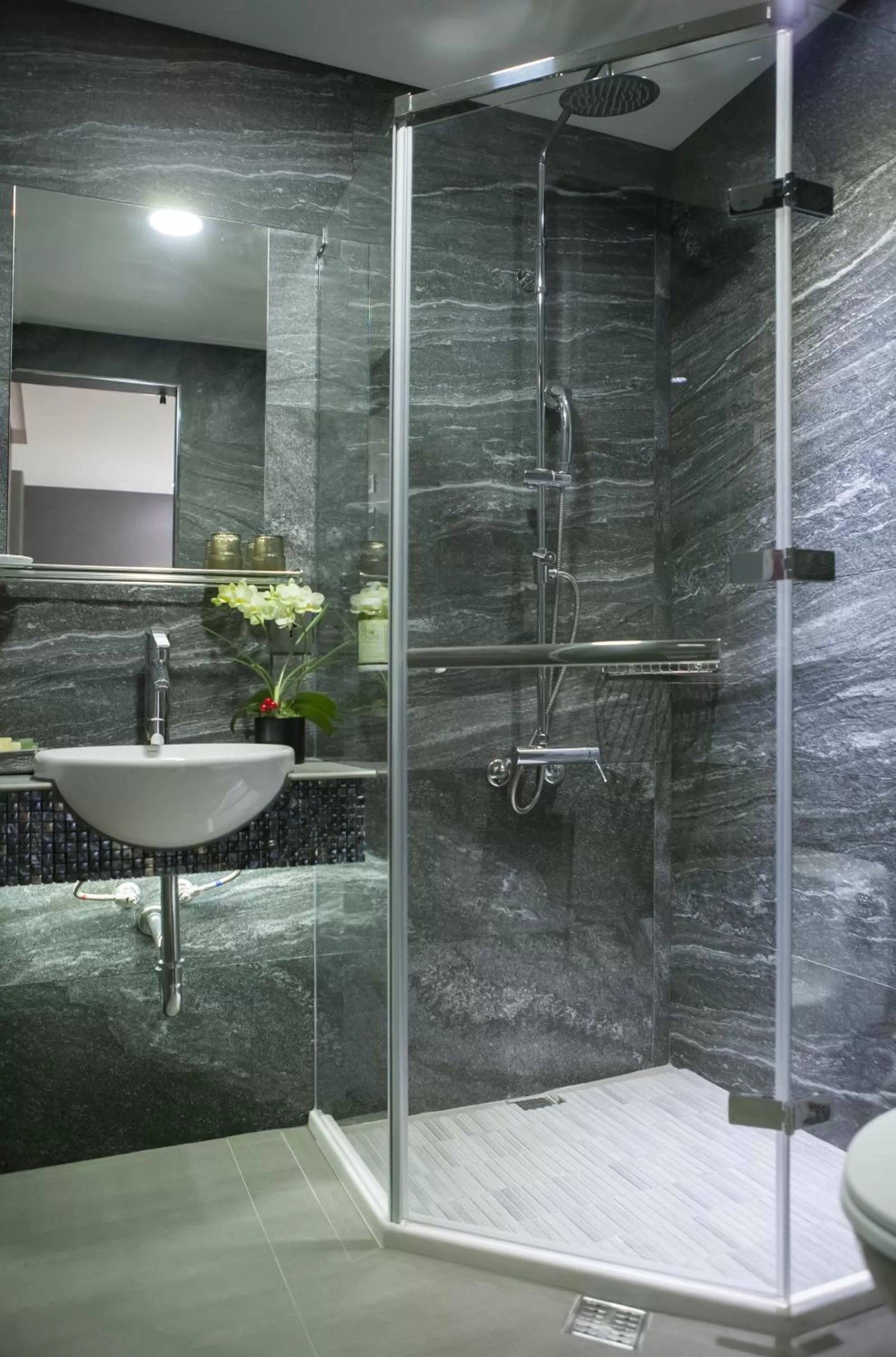 Superior Twin Room (Check-in after 22:00) in Beauty Hotels Taipei - B7 Journey