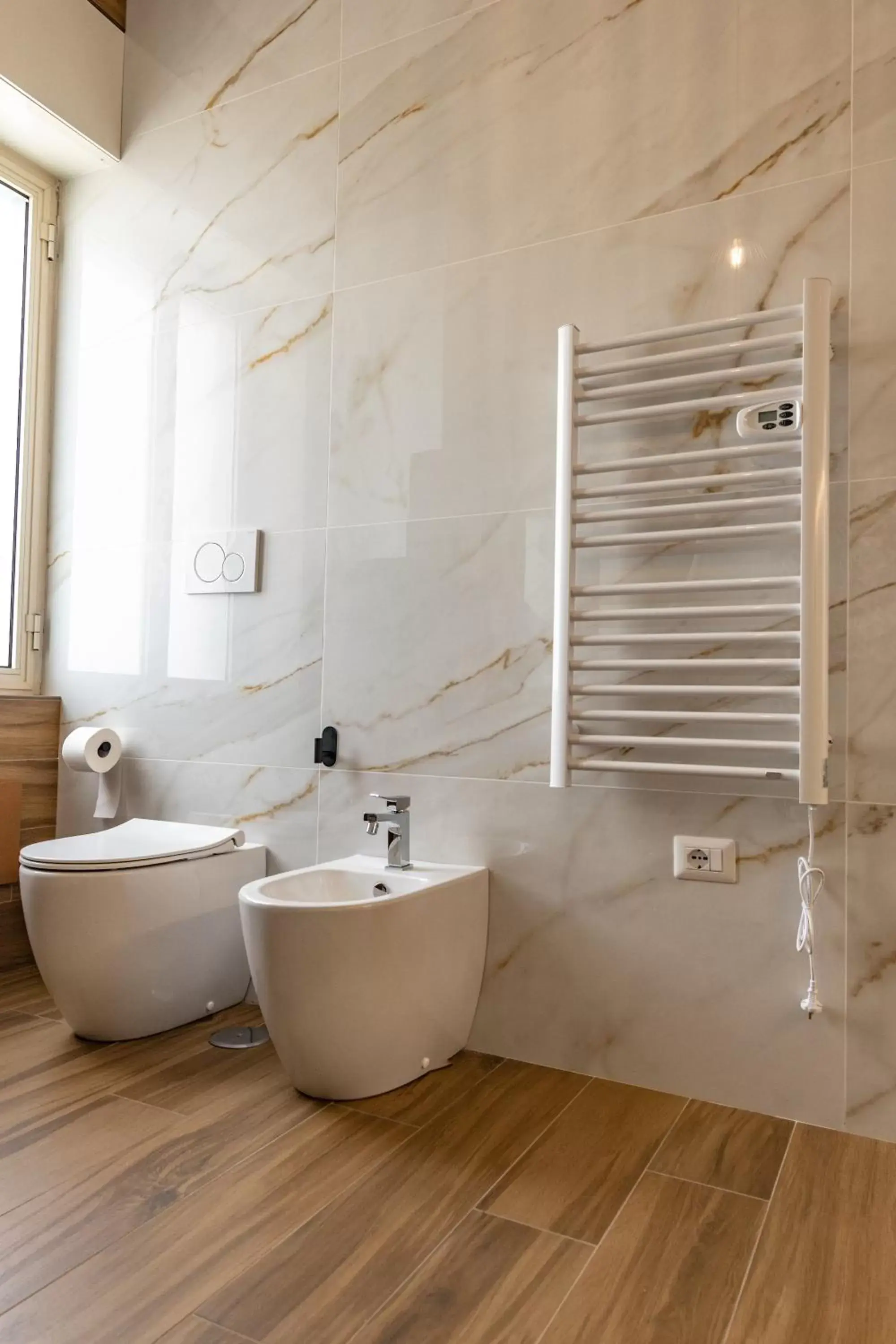 Toilet, Bathroom in Cas’ A Mare - Beachfront Luxury Suites