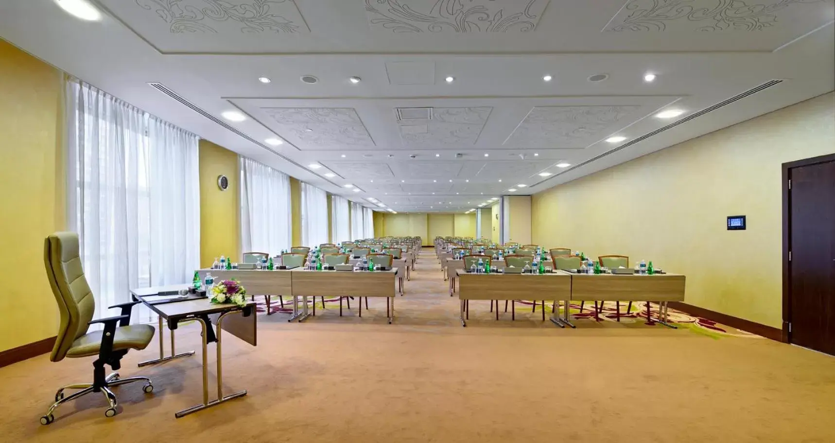 Meeting/conference room in The Tower Plaza Hotel Dubai