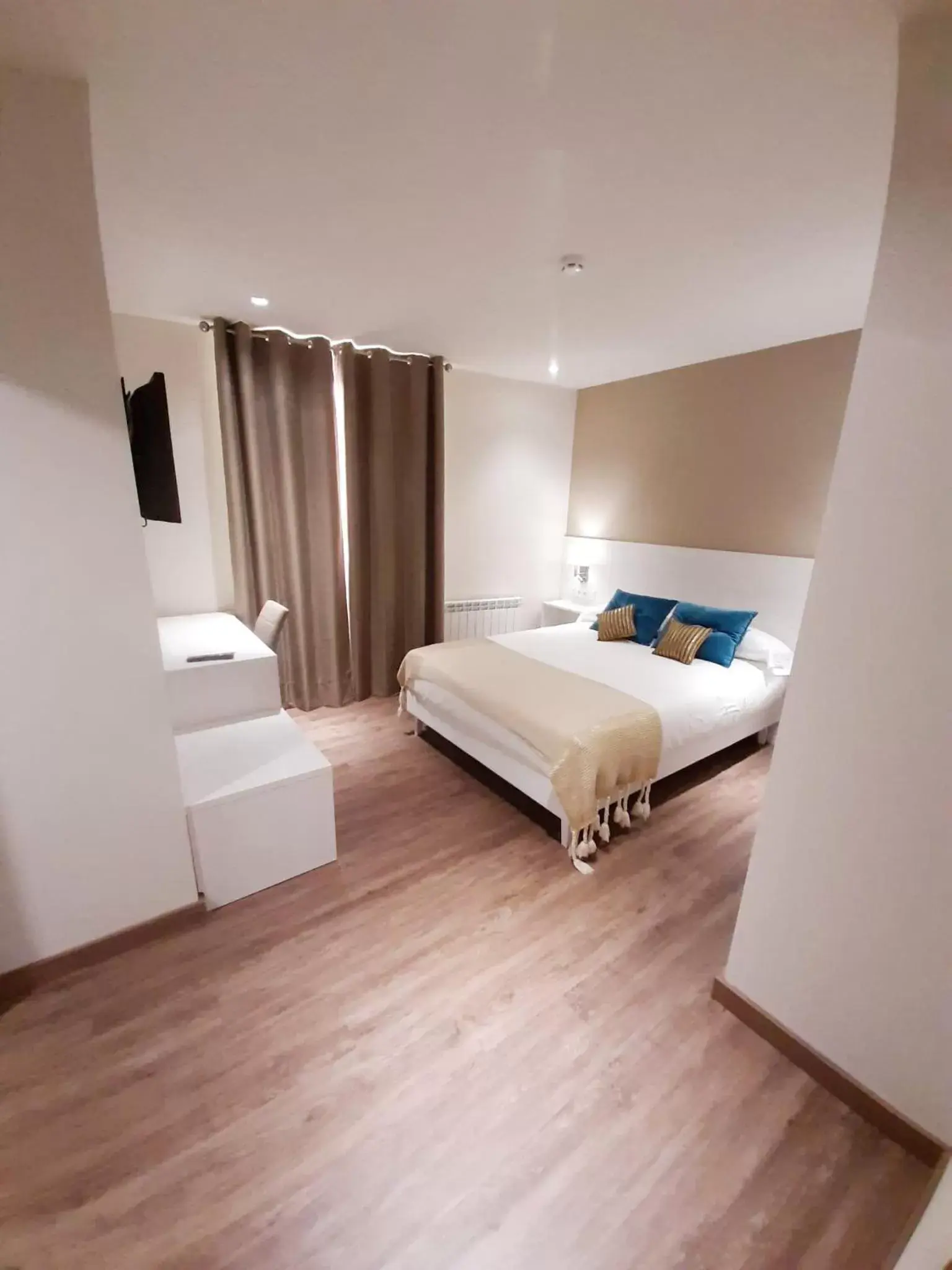 Superior Double Room in Hotel La Terraza Superior Double Room in Hotel La Terraza