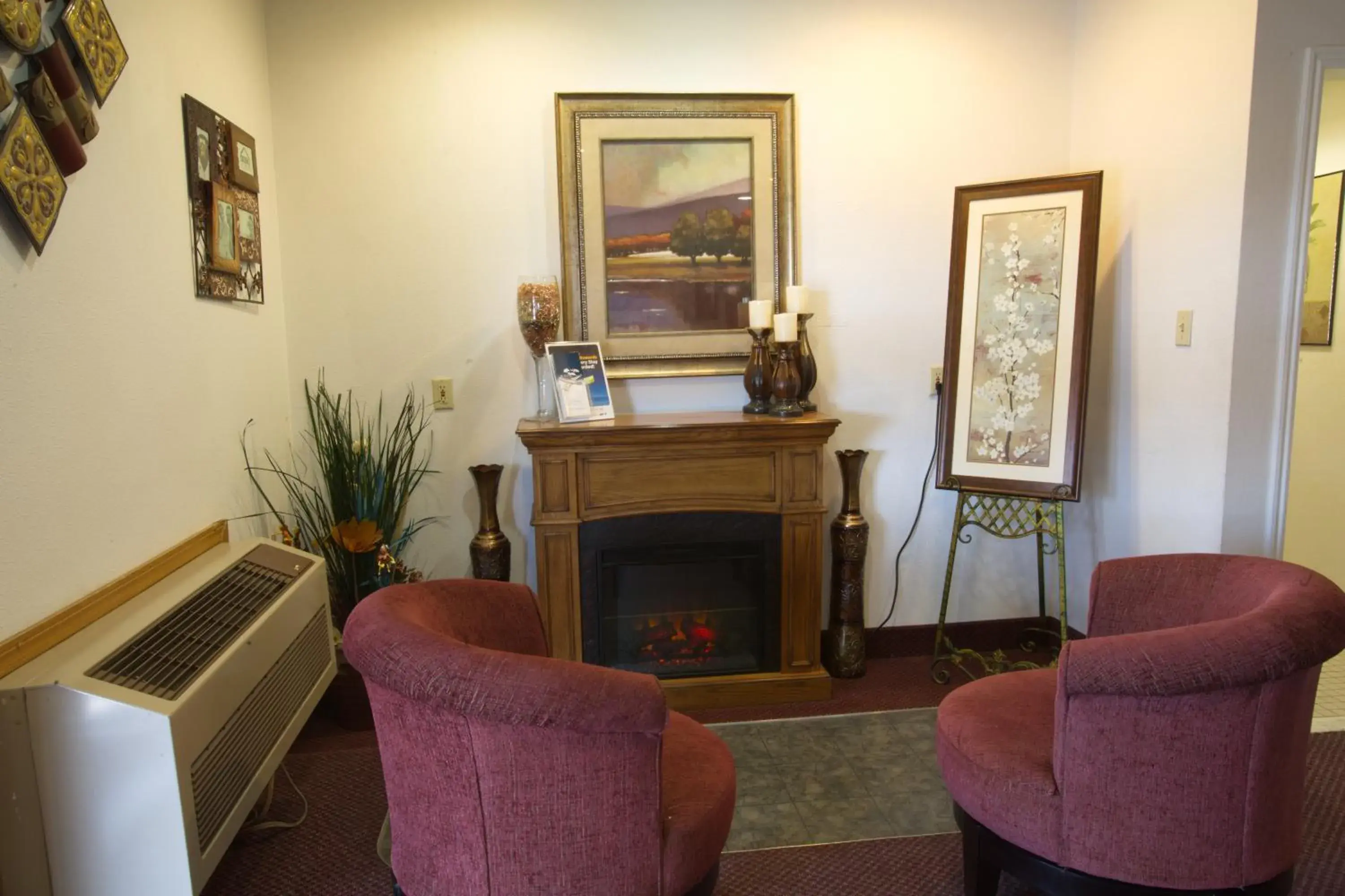 Lobby or reception in Travelodge by Wyndham Elko NV Lobby or reception in Travelodge by Wyndham Elko NV