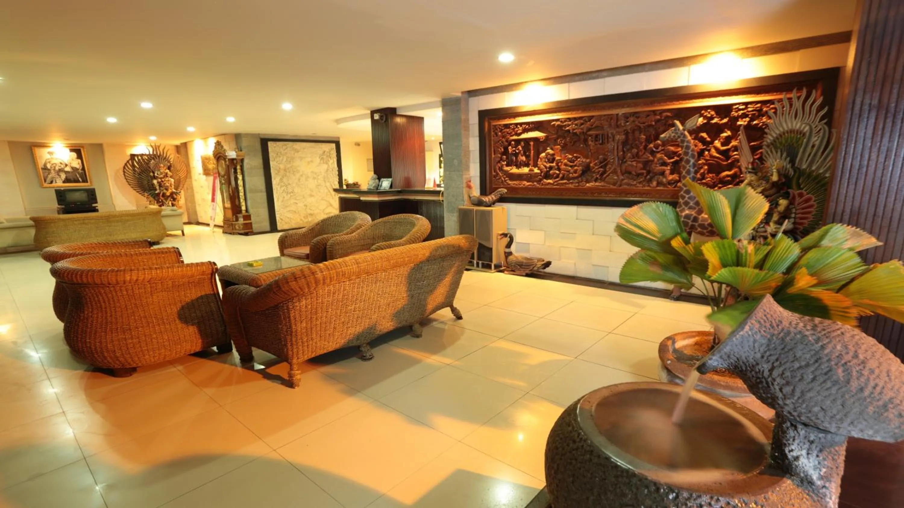 Lobby or reception in La Walon Hotel