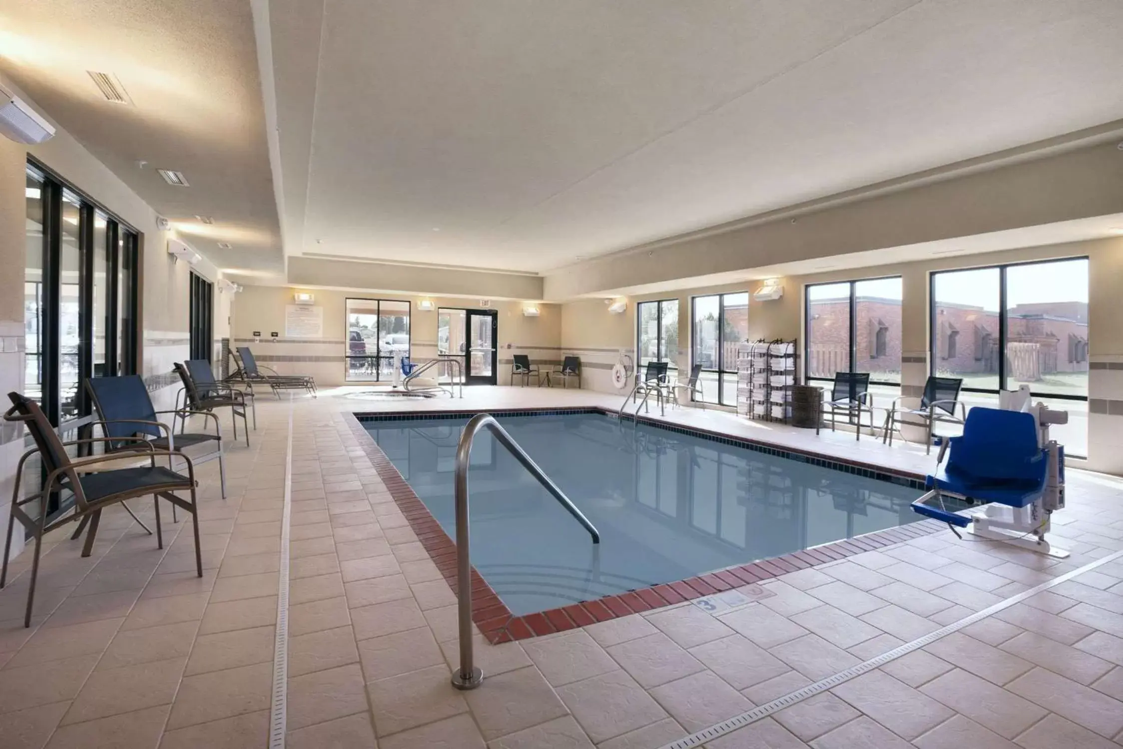 Pool view, Swimming Pool in Hampton Inn & Suites Williston