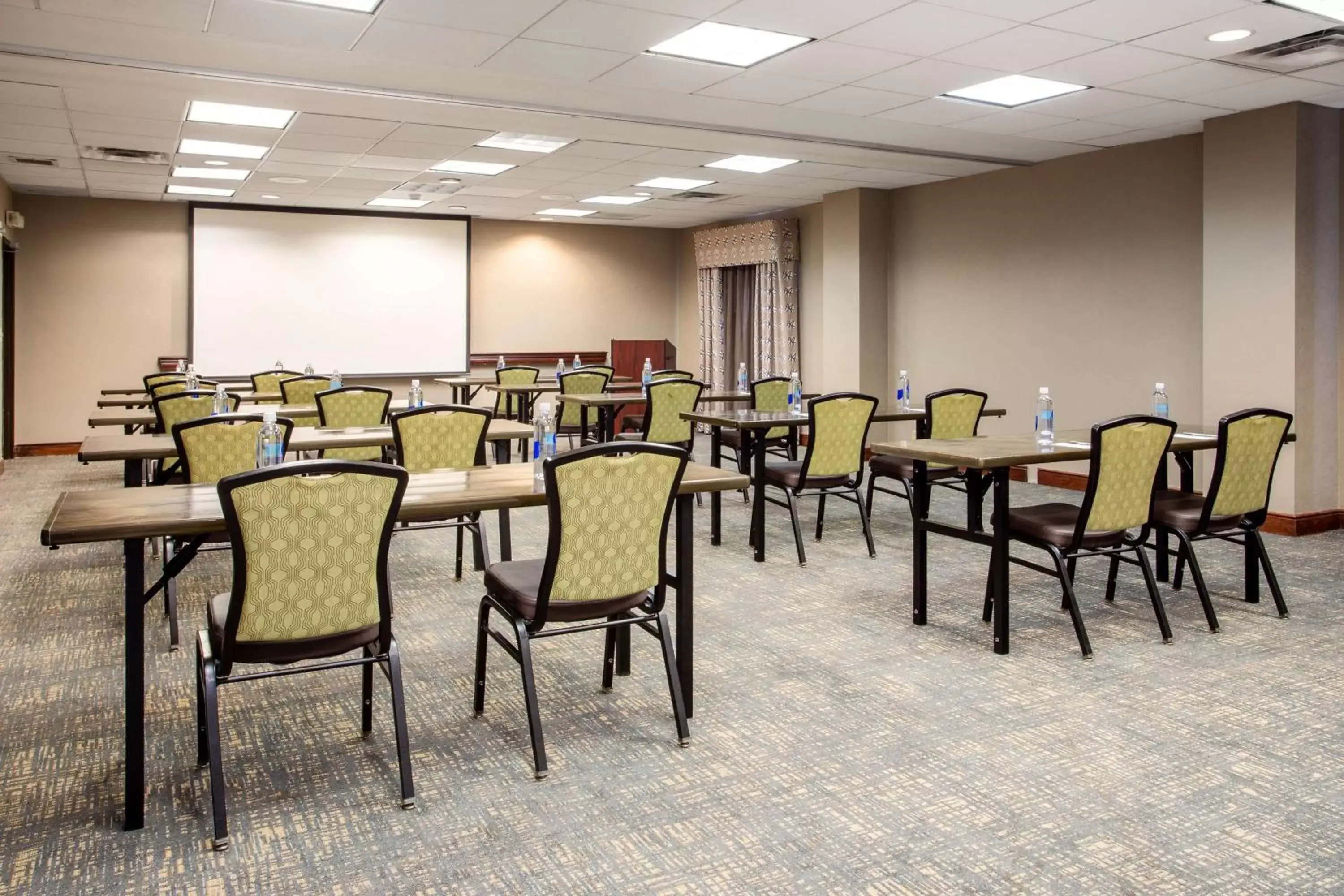 Meeting/conference room in Hampton Inn & Suites Nashville-Smyrna