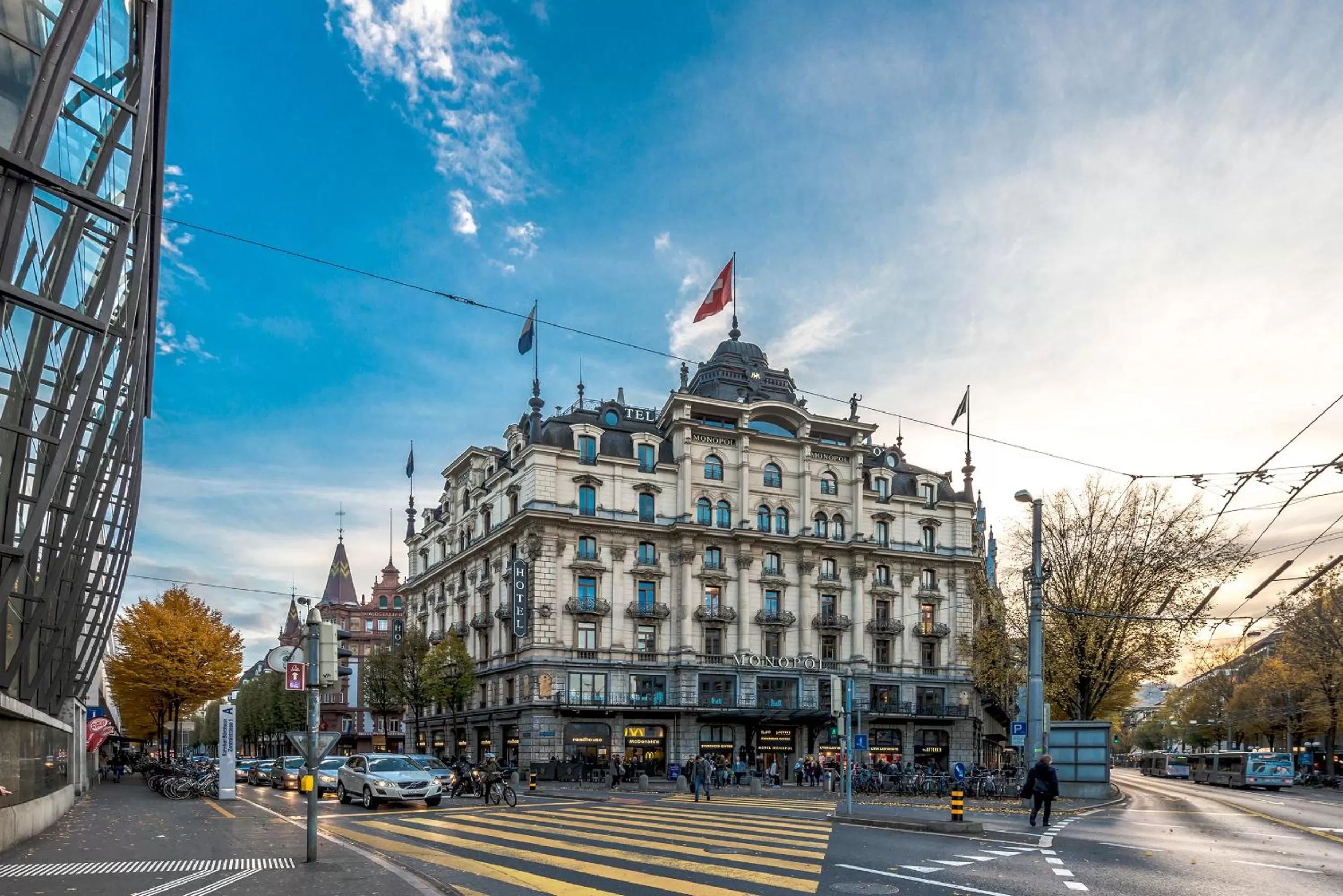 Facade/entrance in Hotel Monopol Luzern