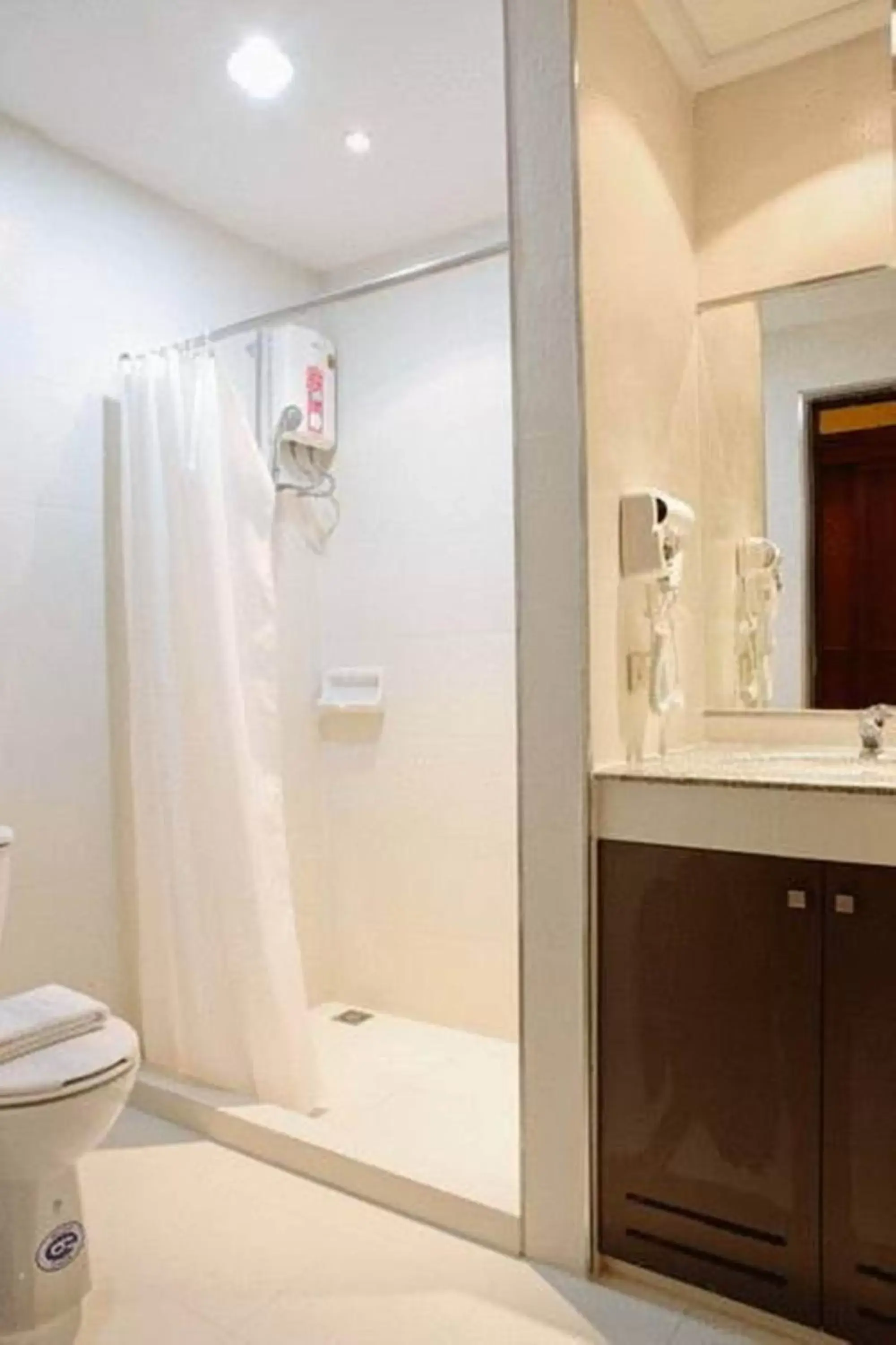 Shower, Bathroom in Inn House- SHA Extra Plus