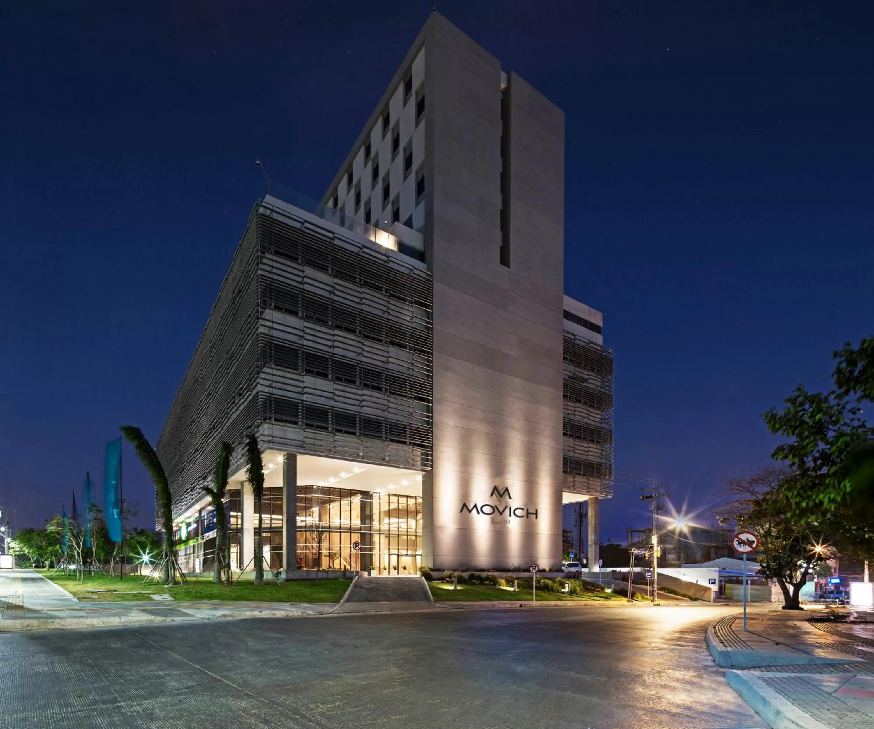 Property building in Movich Buro 51