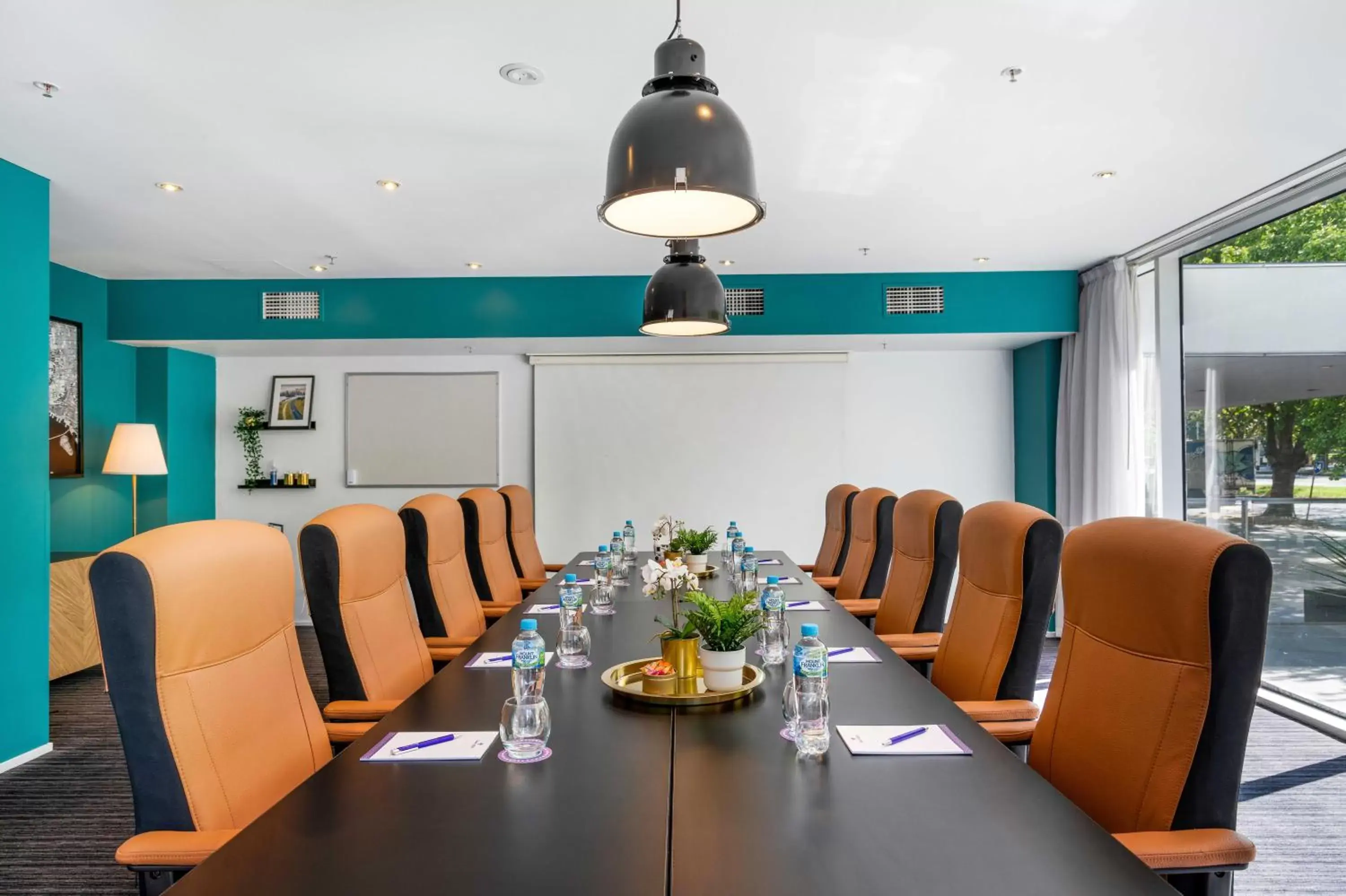 Meeting/conference room in Park Regis Griffin Suites