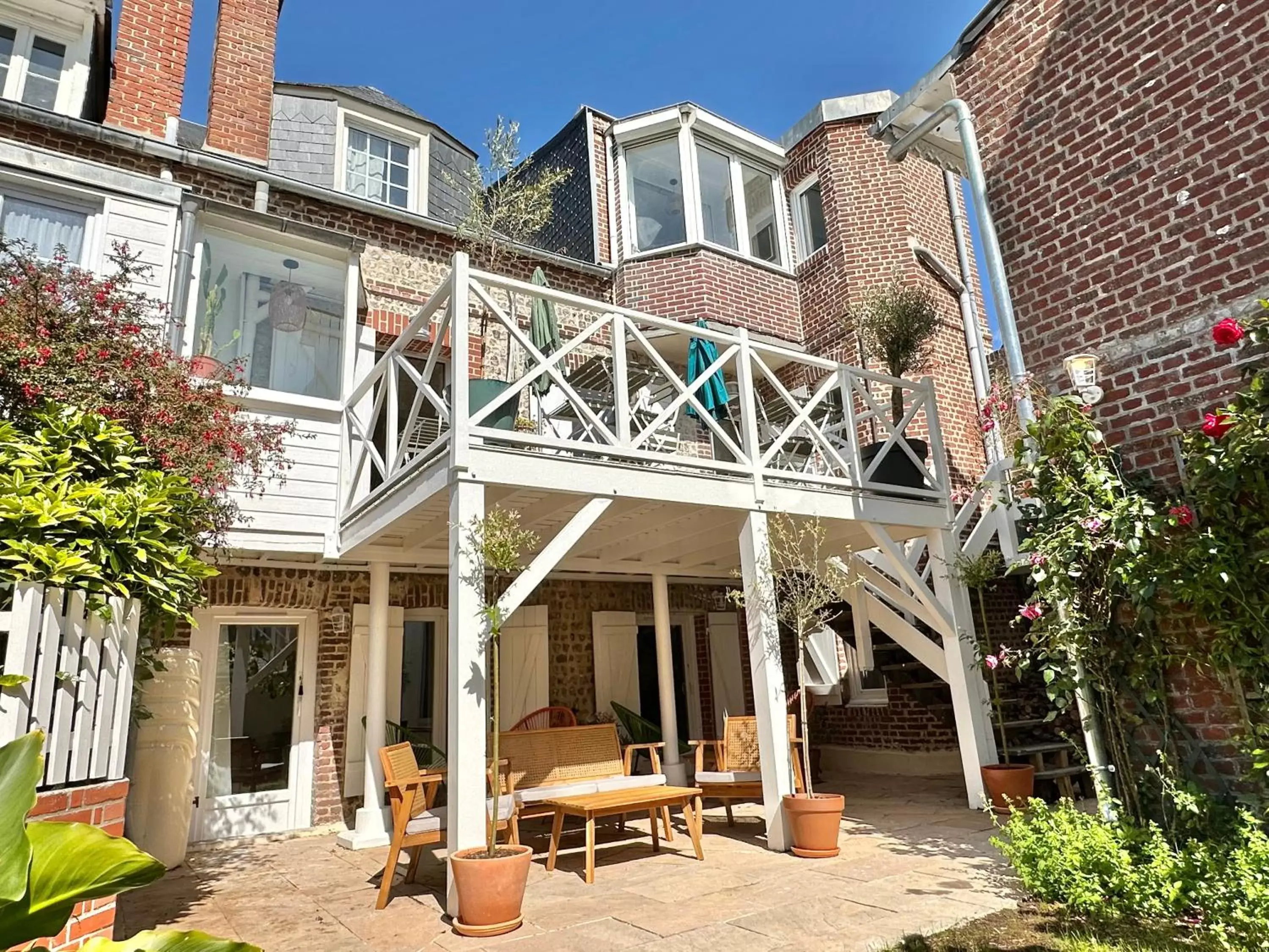 Property Building in Les Turquoises Étretat - L'Hôtel-Boutique