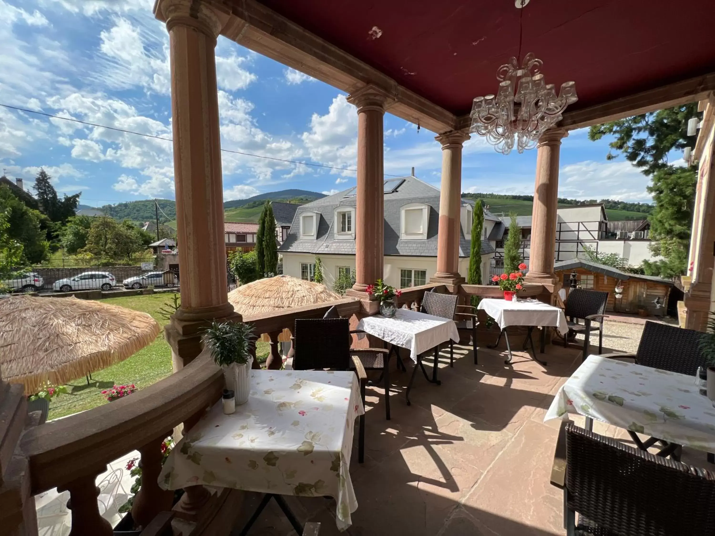 Balcony/Terrace, Restaurant/Places to Eat in Hôtel Le Manoir