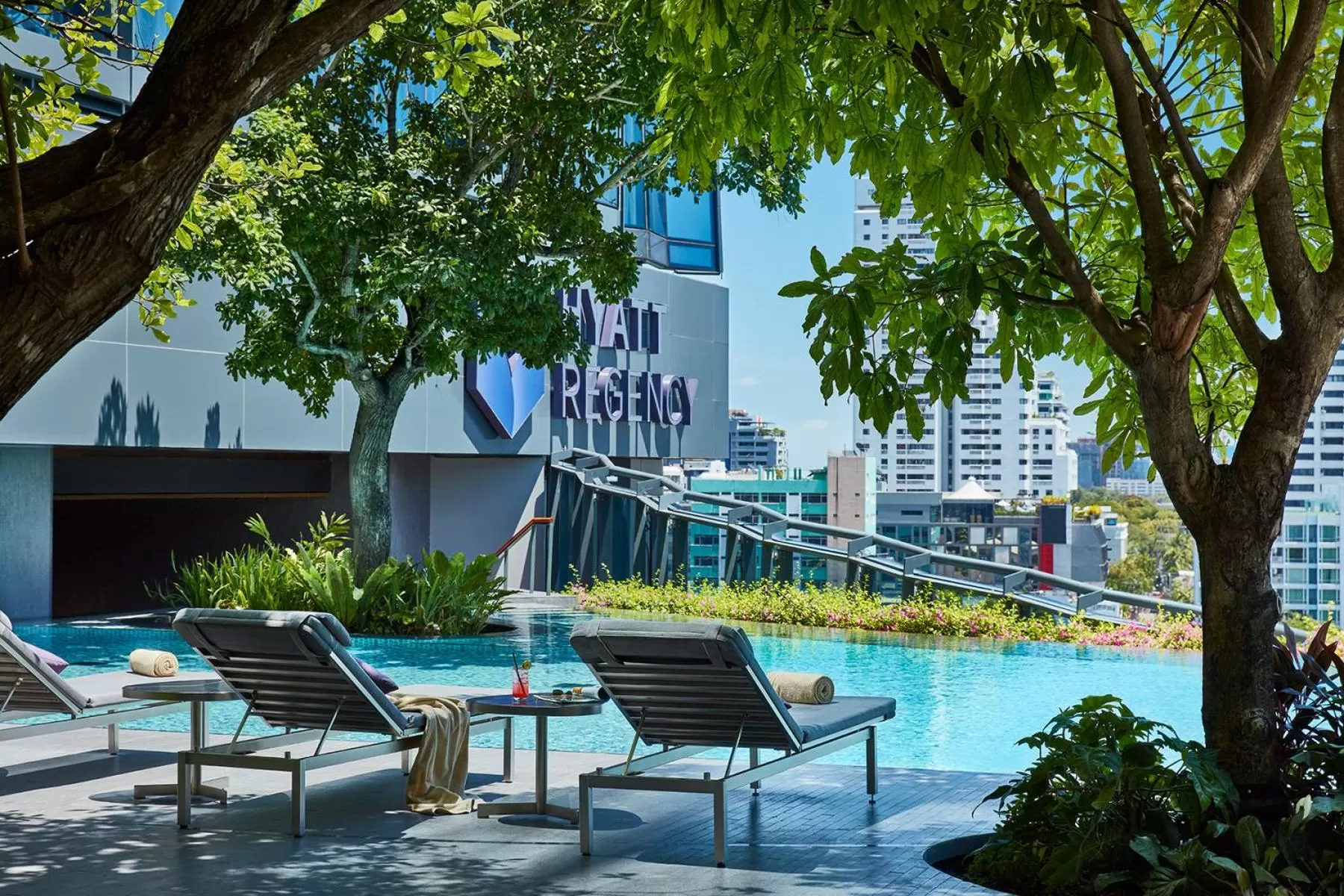 Swimming pool in Hyatt Regency Bangkok Sukhumvit