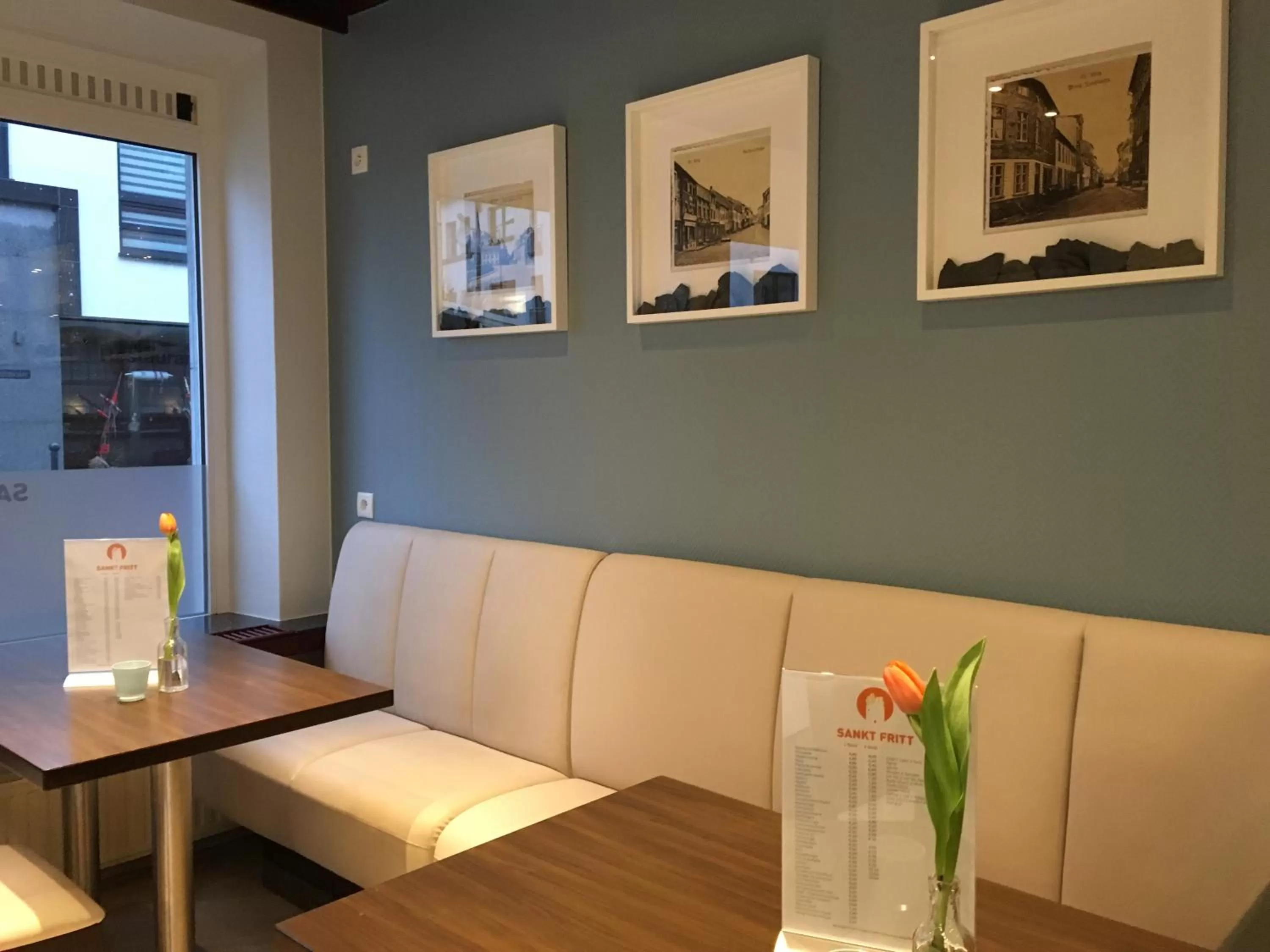 Restaurant/places to eat in Haus Marquet