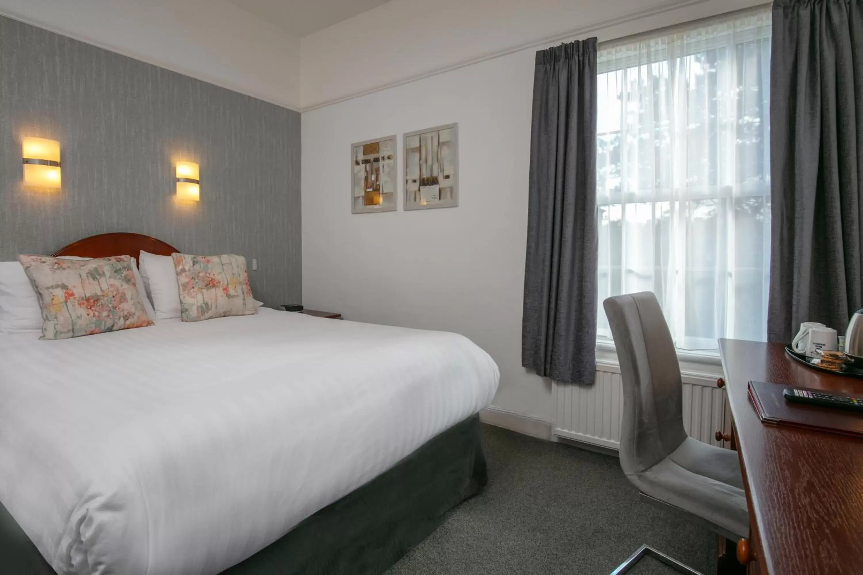 Bedroom, Bed in Best Western Annesley House Hotel