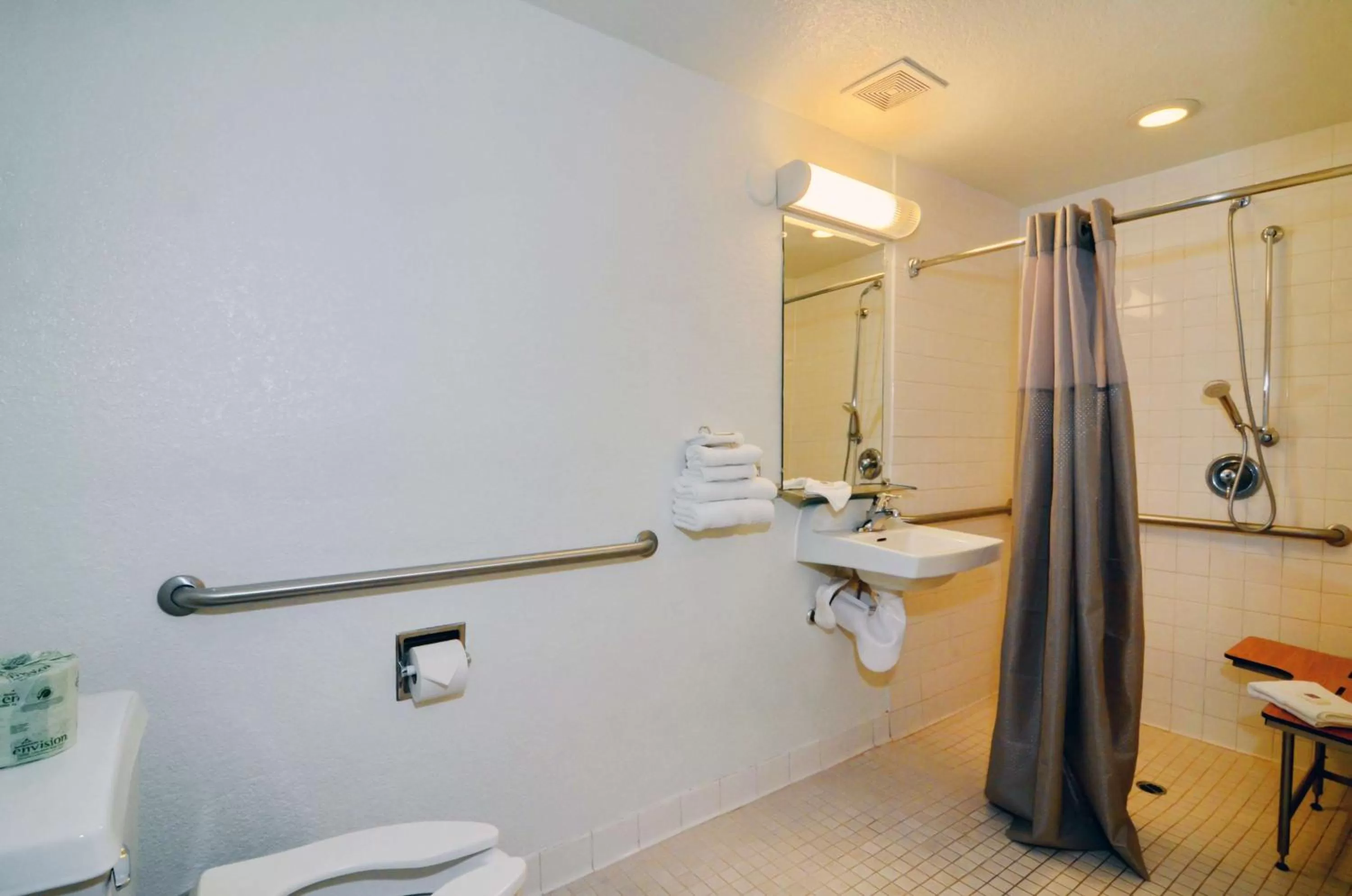 Bathroom in Motel 6-North Palm Springs, CA - North