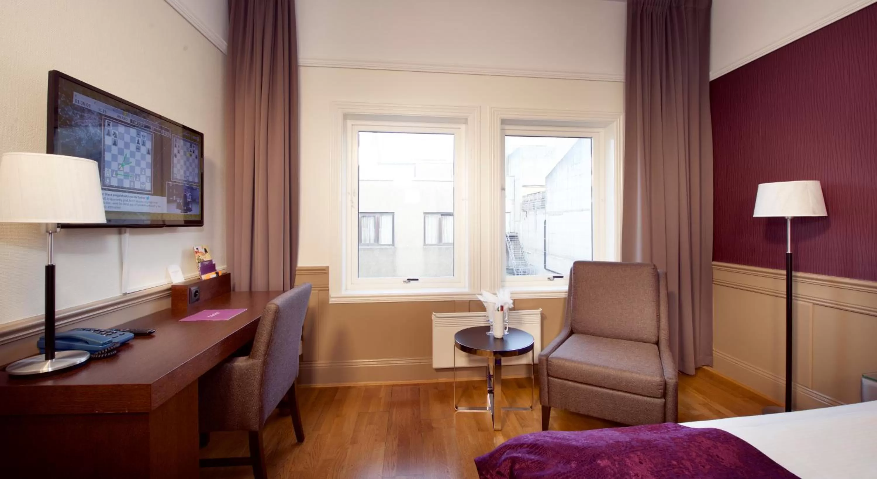 TV and multimedia, Bed in Home Hotel Amanda