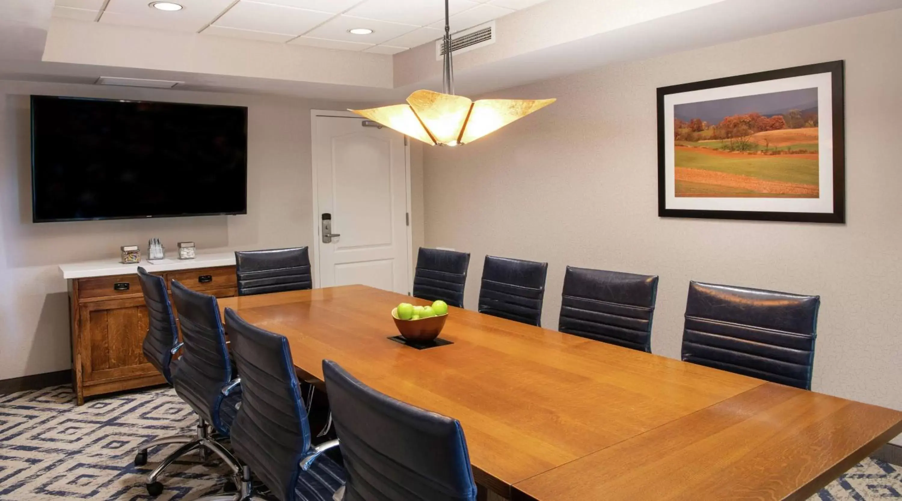 Meeting/conference room, Dining Area in Hampton Inn & Suites Rochester/Victor