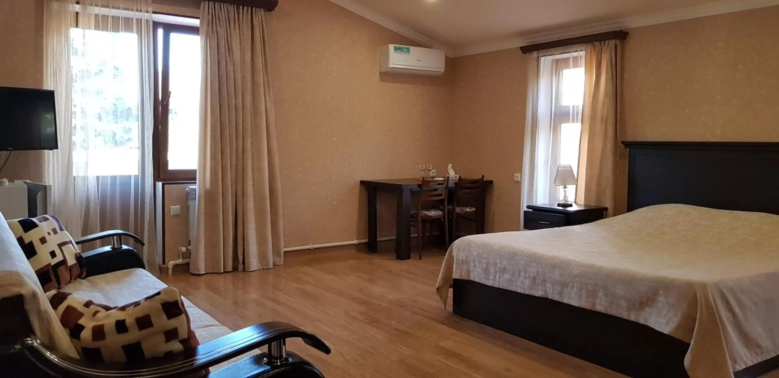 Triple Room with Balcony in Ruzan hotel Triple Room with Balcony in Ruzan hotel