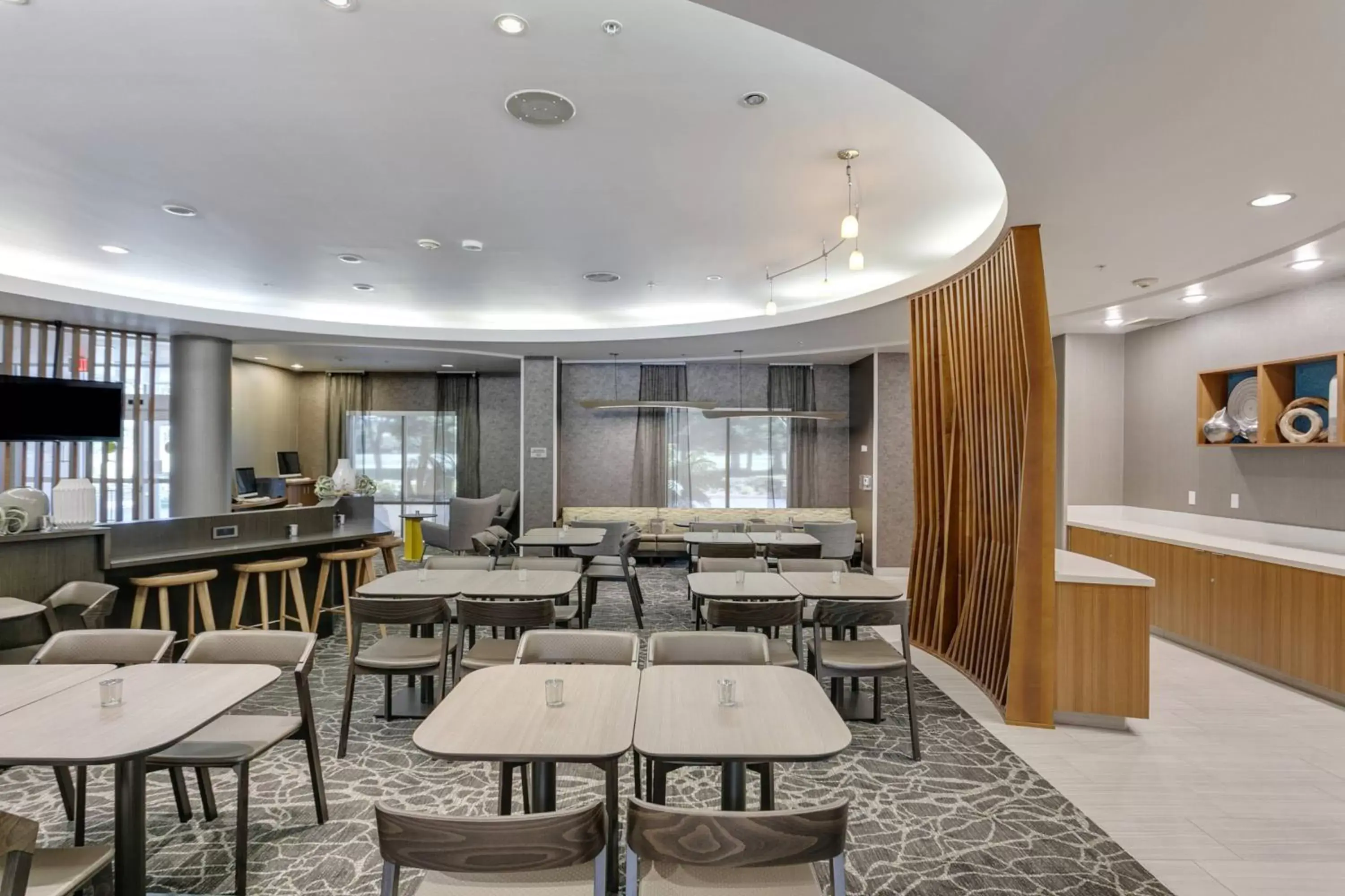 Breakfast, Restaurant/Places to Eat in SpringHill Suites by Marriott Sacramento Natomas