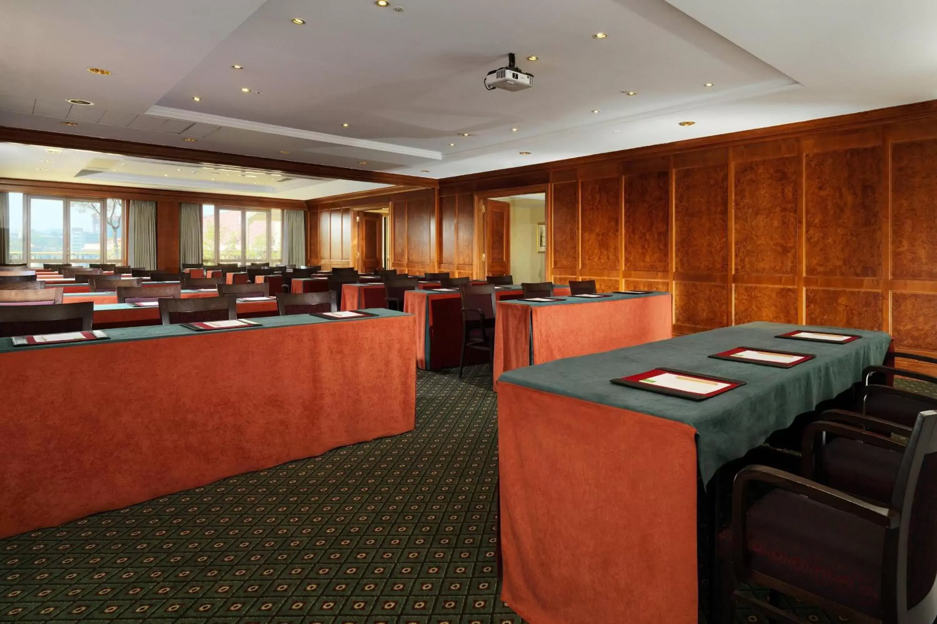 Meeting/conference room in Sheraton Addis, a Luxury Collection Hotel, Addis Ababa