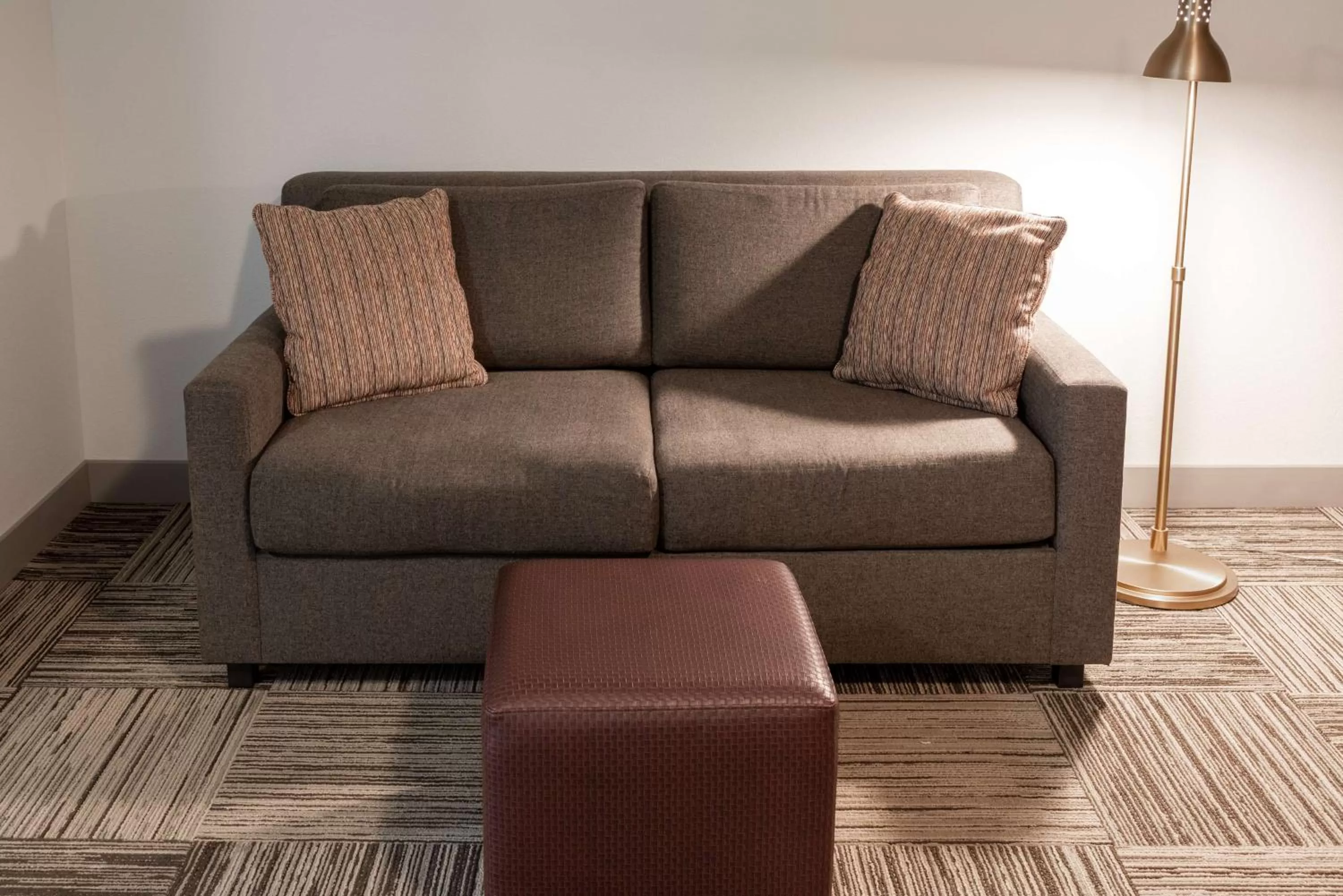 Living room in Hilton Garden Inn North Little Rock