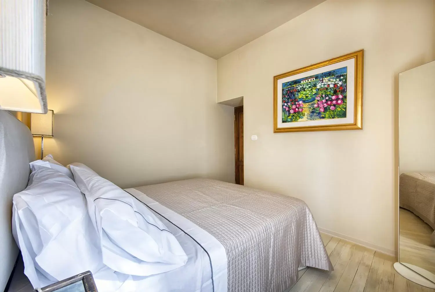 Bedroom, Room Photo in Drogheria e Locanda Franci