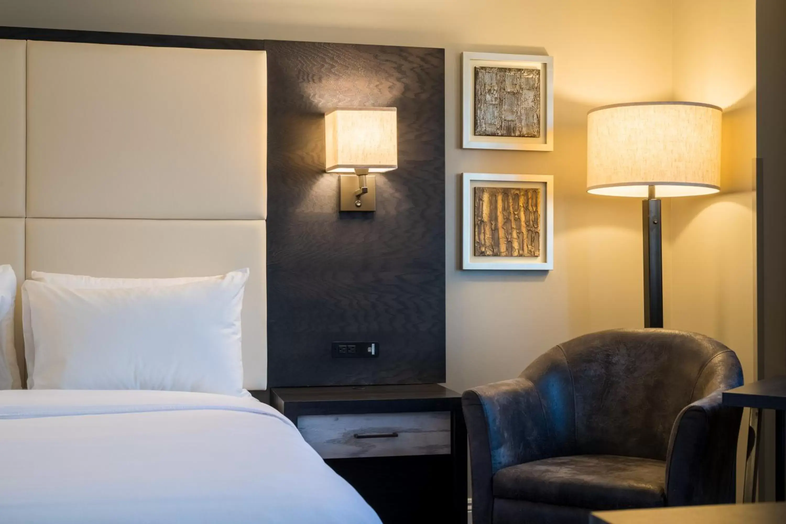 Bed in Crowne Plaza Hotel Moncton Downtown by IHG Bed in Crowne Plaza Hotel Moncton Downtown by IHG