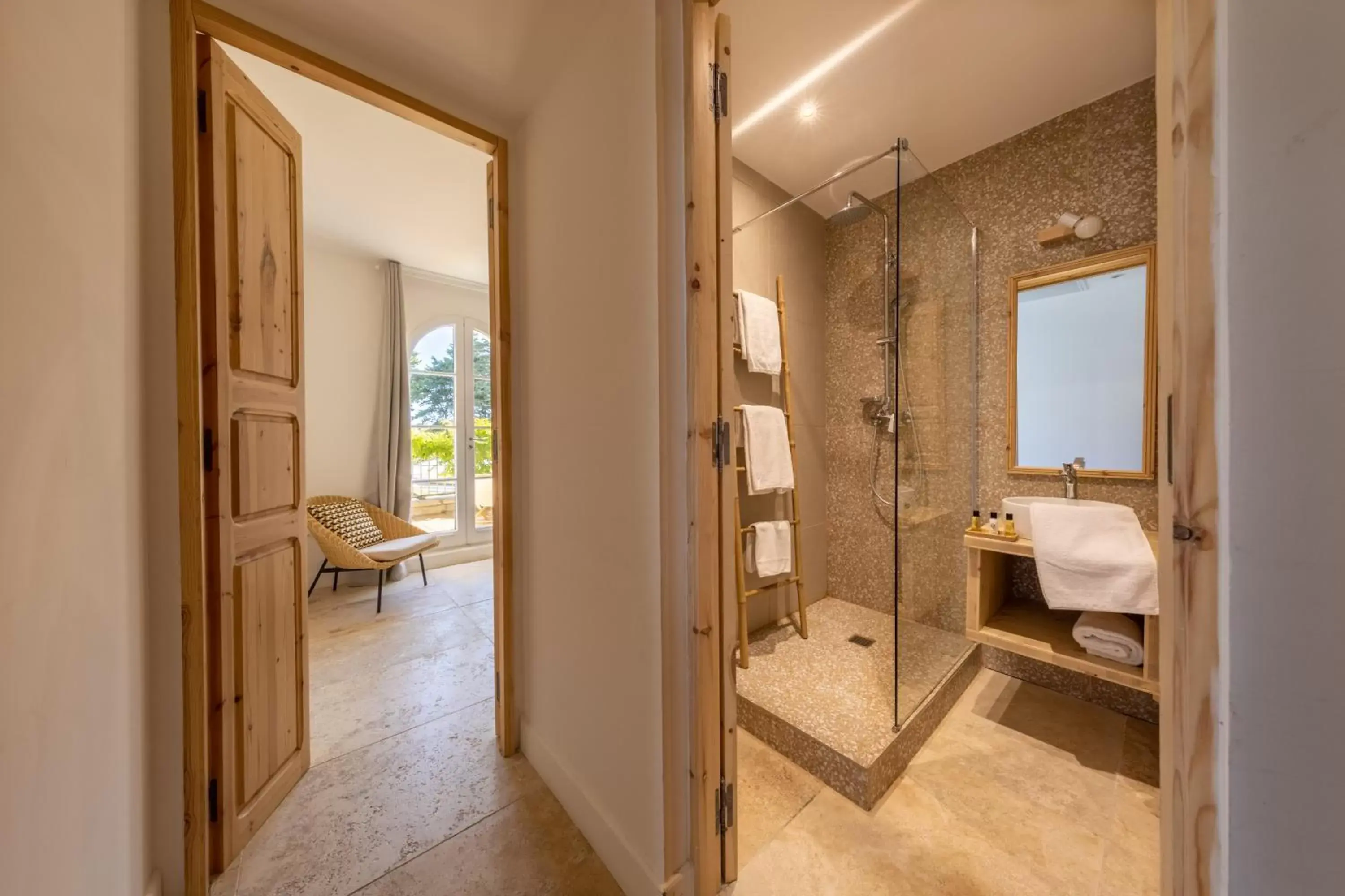 Bathroom in Moulin de la Roque