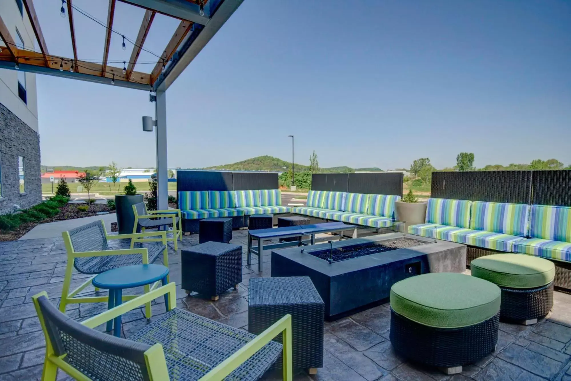 Patio in Home2 Suites By Hilton Shepherdsville Louisville South