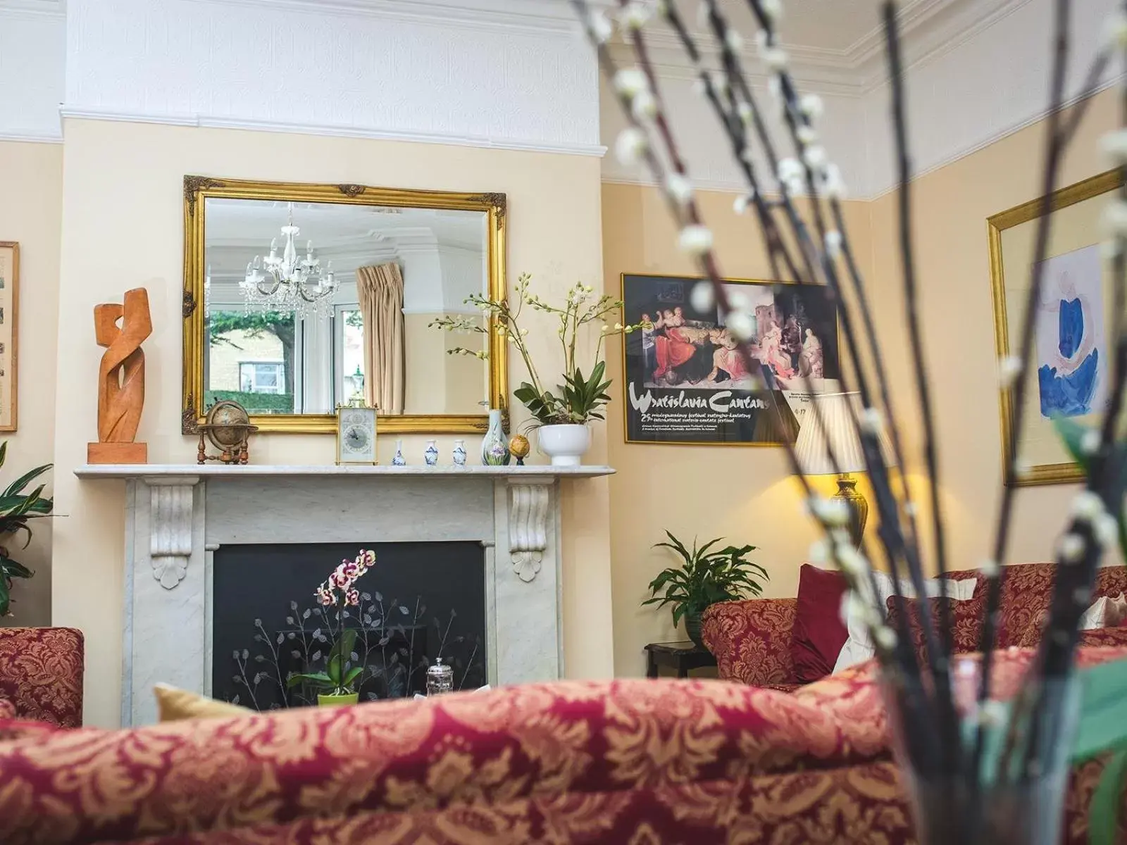 Living room in Somerville House