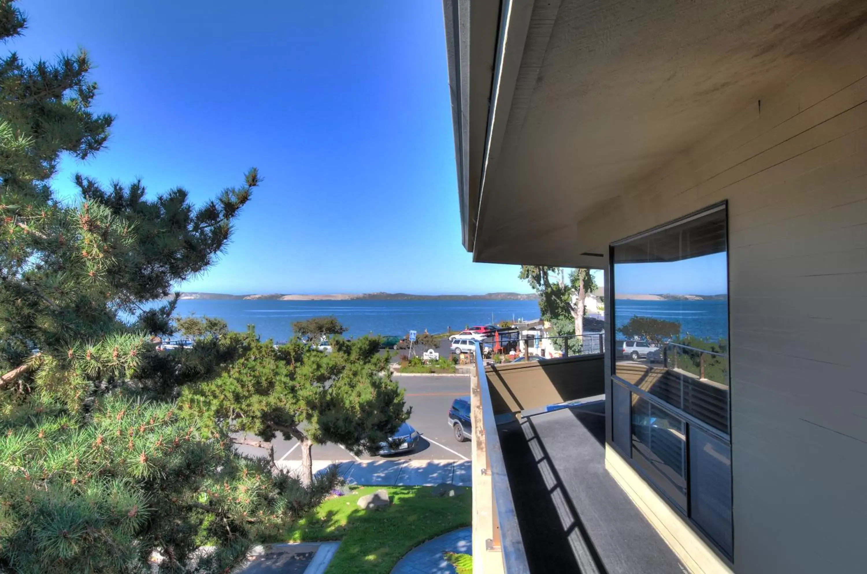 Balcony/Terrace in Baywood Inn Bed & Breakfast